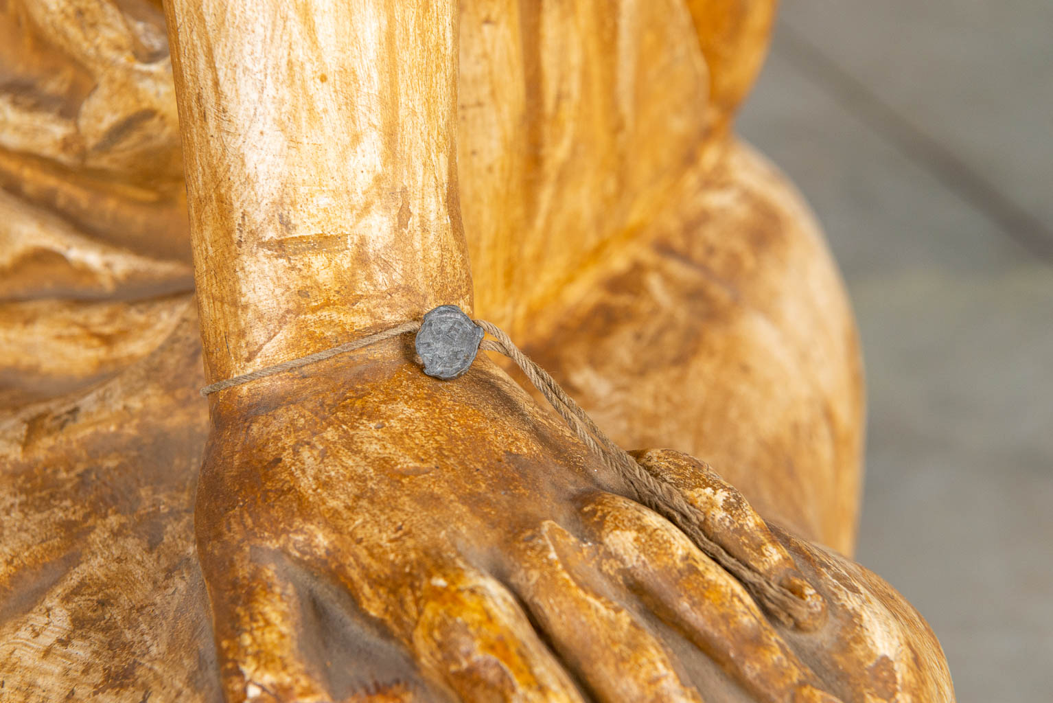 a large decorative statue of a seated lady, made of patinated plaster. - Image 6 of 10