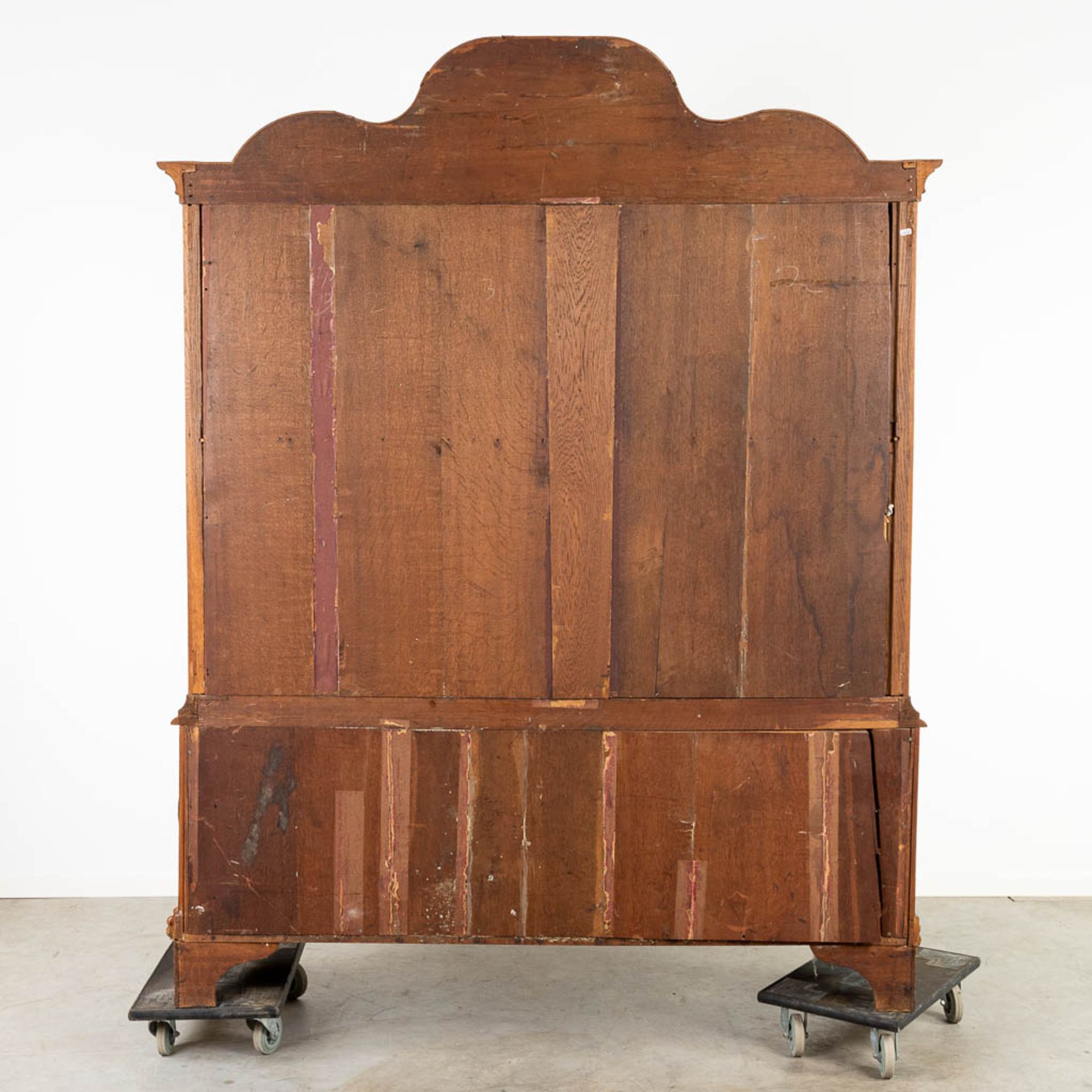 A Dutch cabinet decorated with medallions and wood sculptures - Image 3 of 16