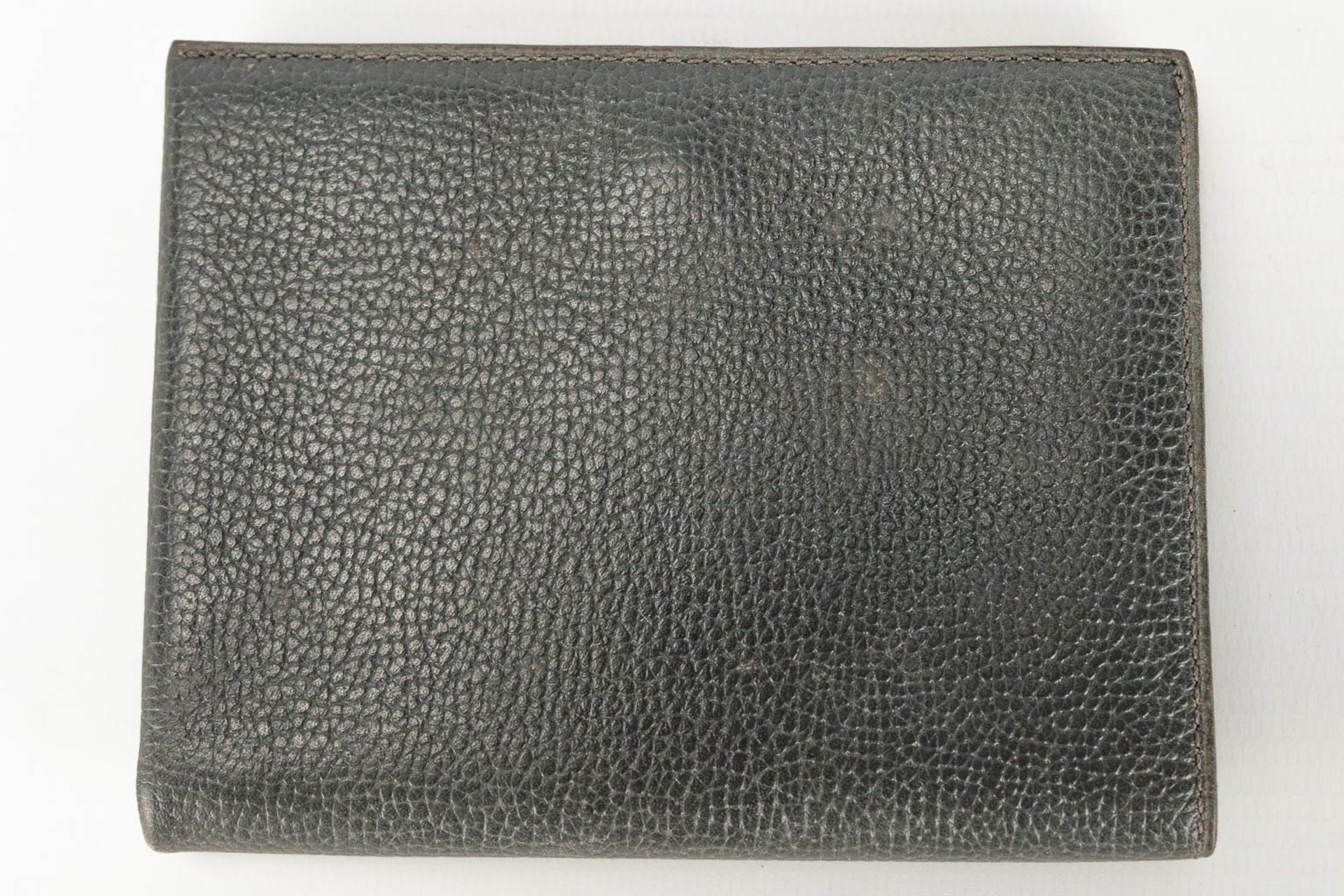 A collection of 2 wallets and a bifold made of leather and marked Delvaux. - Image 12 of 16