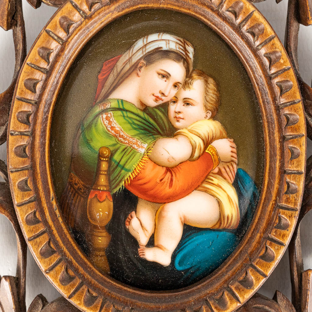 A miniature painting after 'Madonna della Seggiola by Rafael', painted on porcelain. - Image 5 of 5