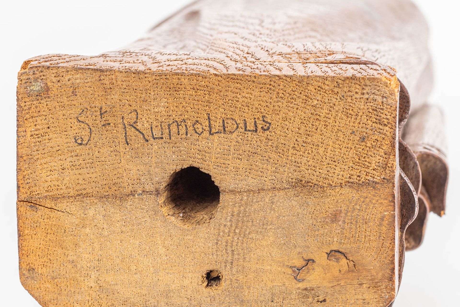 A wood sculpture of Holy Remoldus of Mechelen. - Image 11 of 11