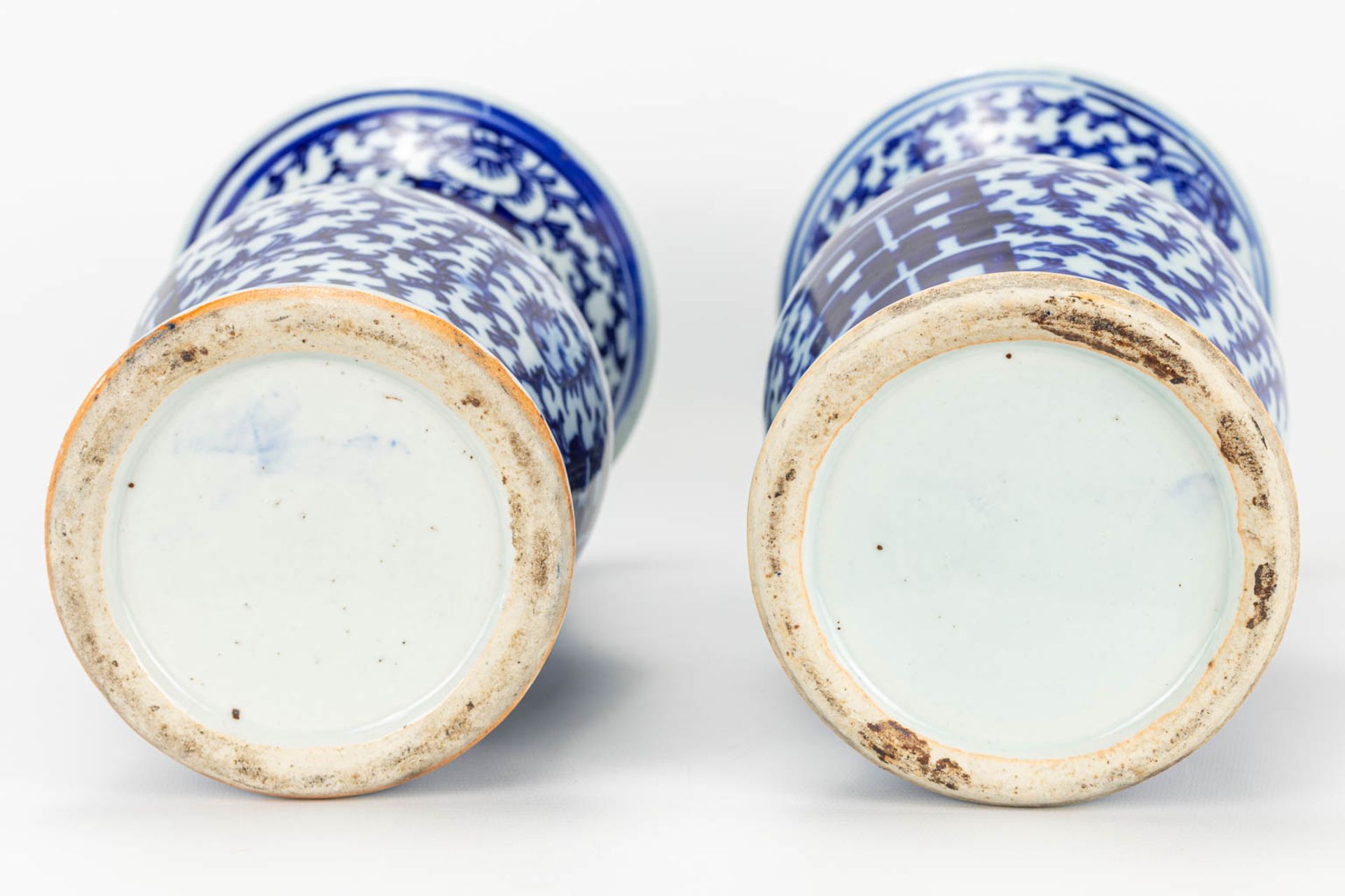 A pair of vases made of Chinese blue-white porcelain with 'Double Xi-sign' symbols of happiness. - Image 3 of 13