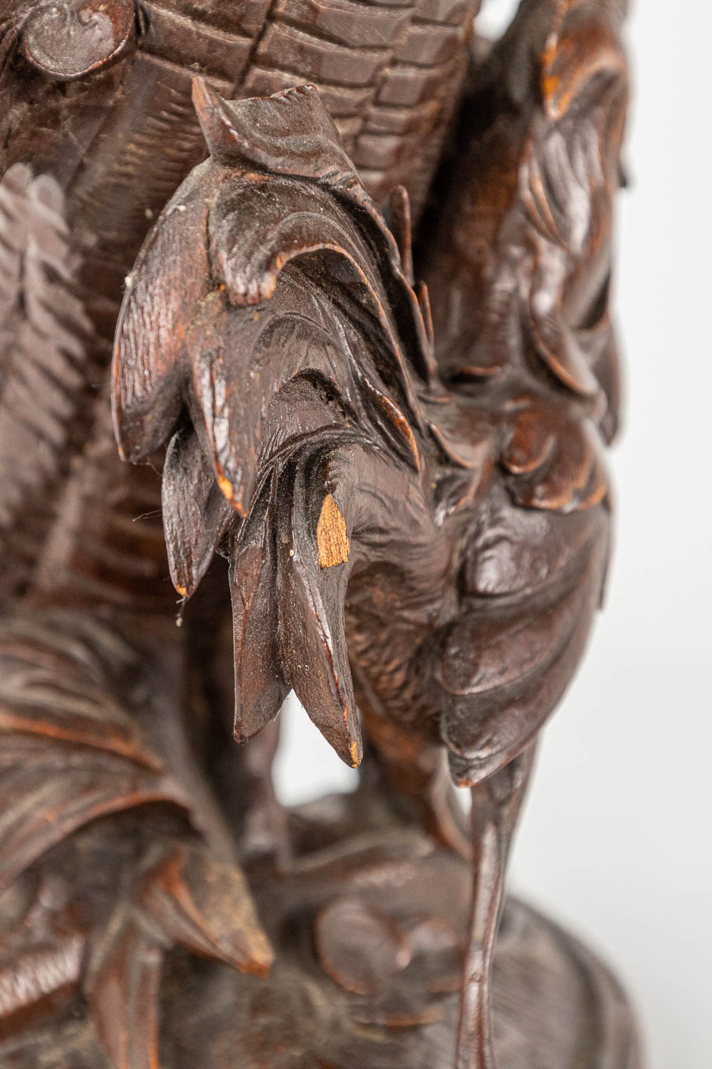 A wood sculpture of a lady with rooster, Black Forest. - Image 10 of 14