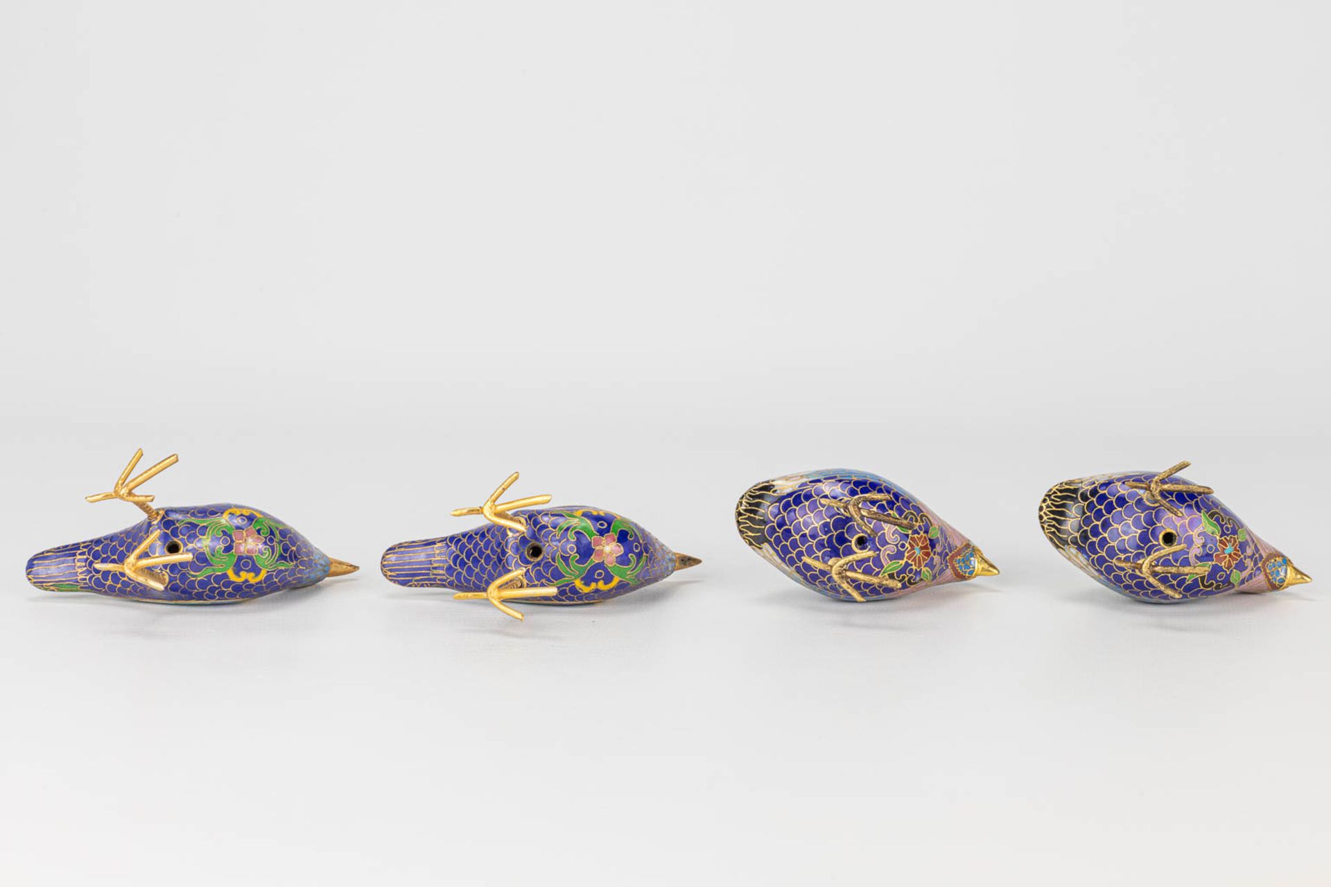 A large collection of Chinese cloisonnŽ bronze items. - Image 3 of 20