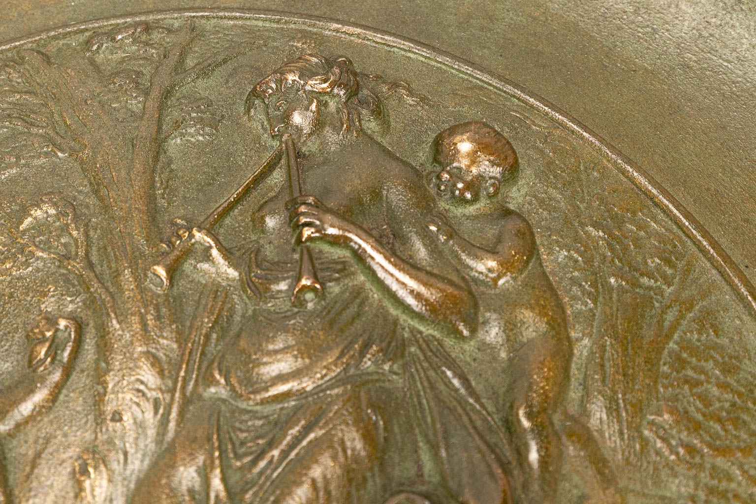 A bronze bowl with images of a Satyr child, in the style of Clodion. 19th century. - Image 7 of 8