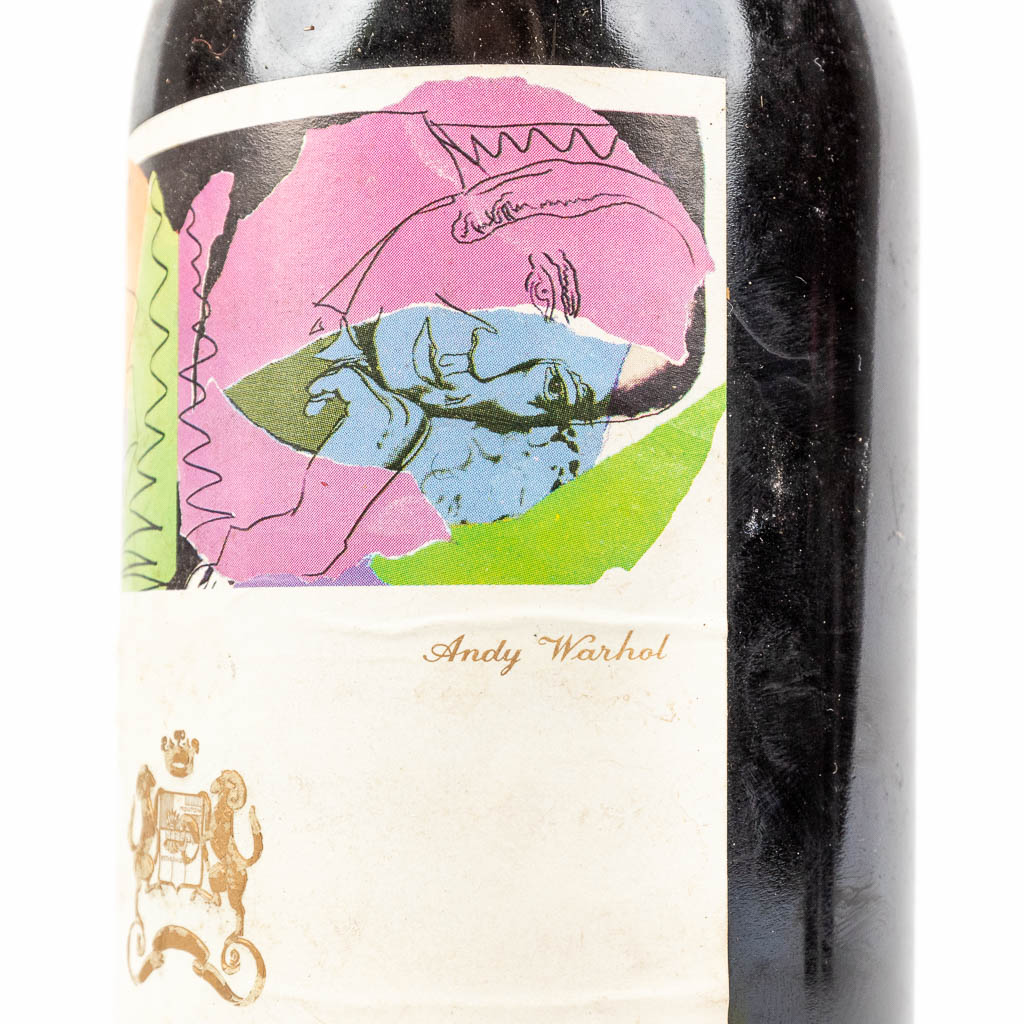 A collection of 5 bottles 'Ch‰teau Mouton Rothschild, with decor by Andy Warhol'. 1975. - Image 9 of 9