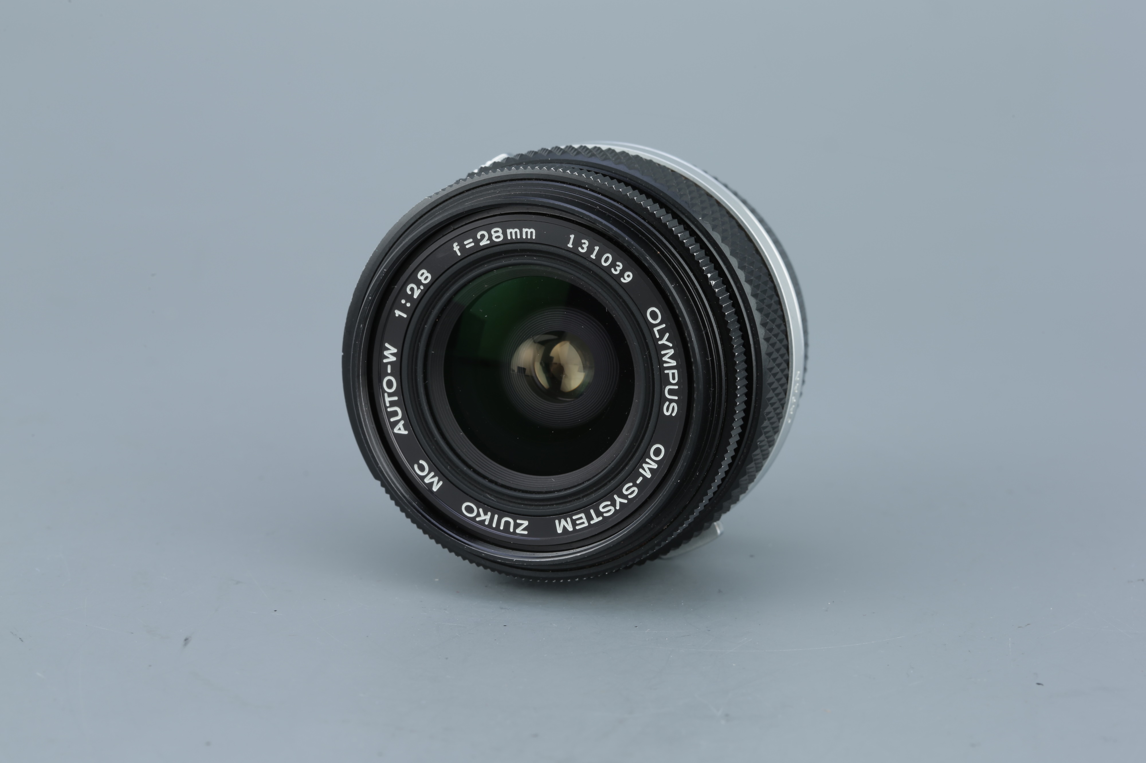 An Olympus Zuiko MC Auto-W f/2.8 28mm lens - Image 2 of 4