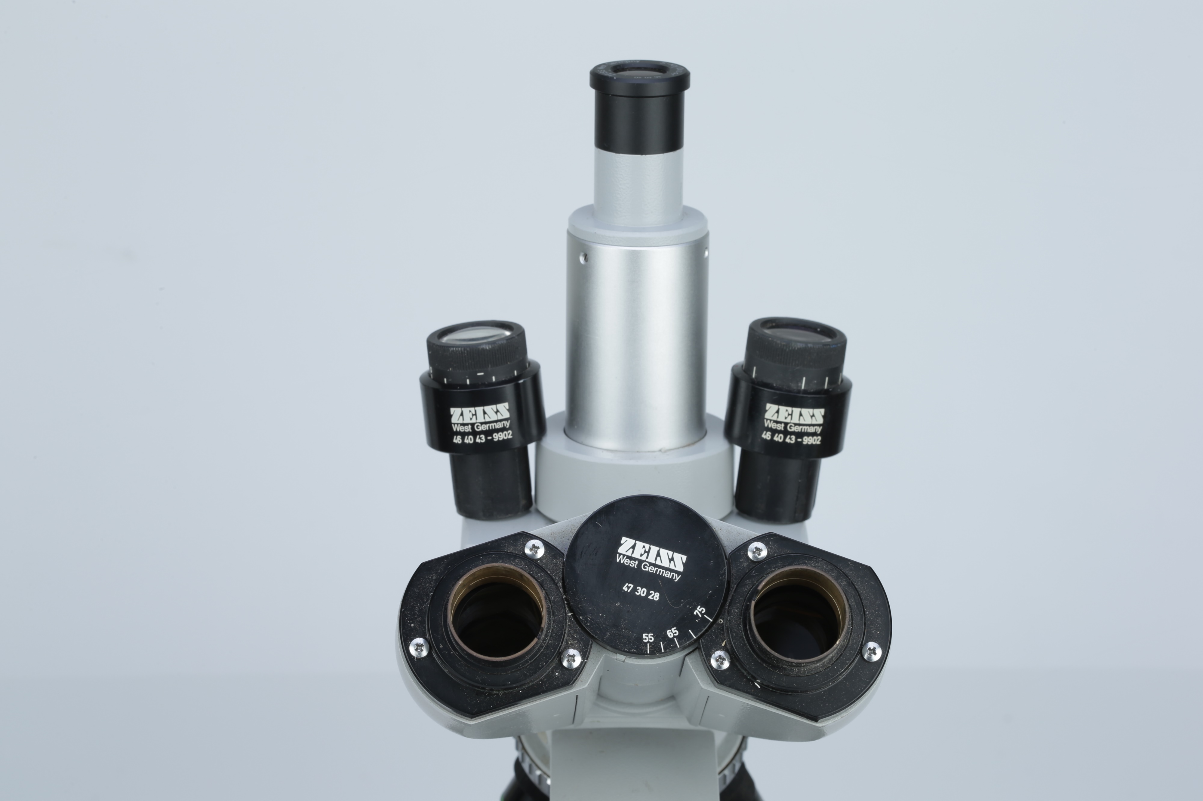 Zeiss 9901 Binocular Microscope, - Image 8 of 9