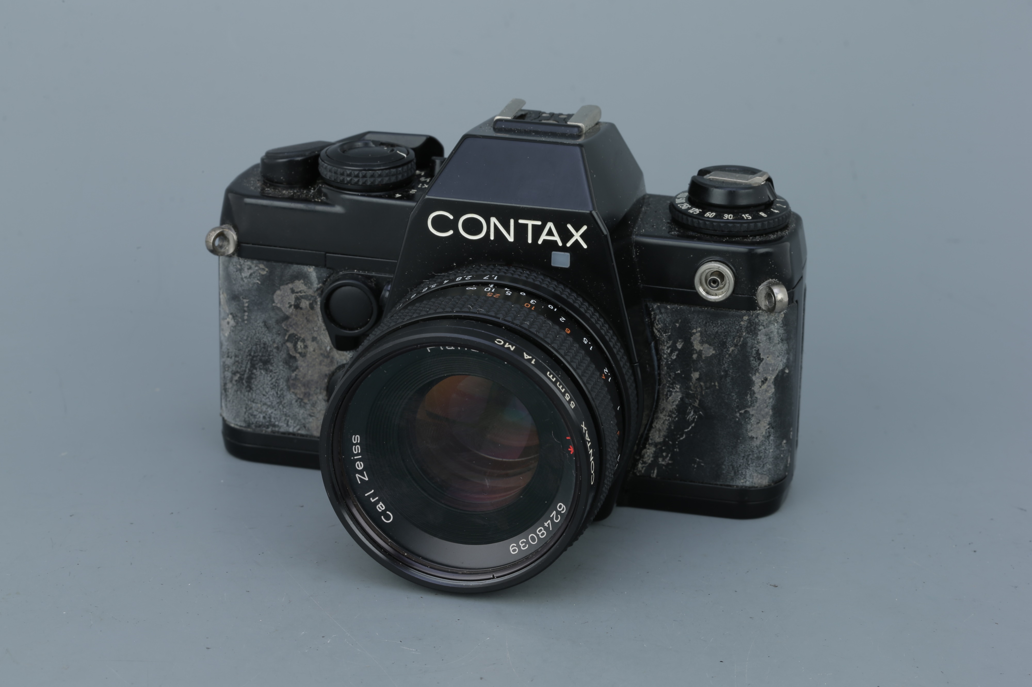 Three 35mm SLR Cameras - Image 7 of 7
