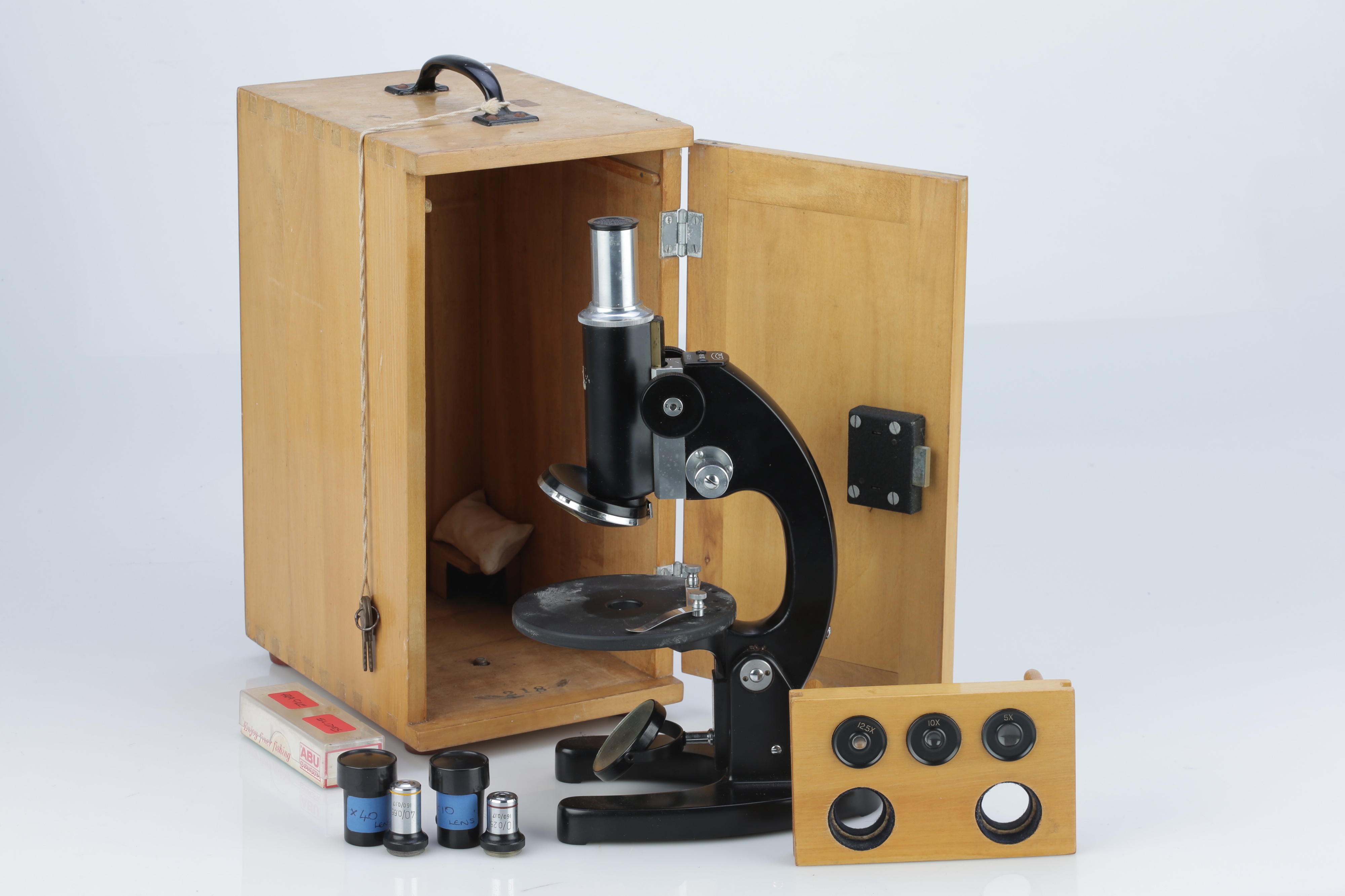 An Unusual Chinese Microscope