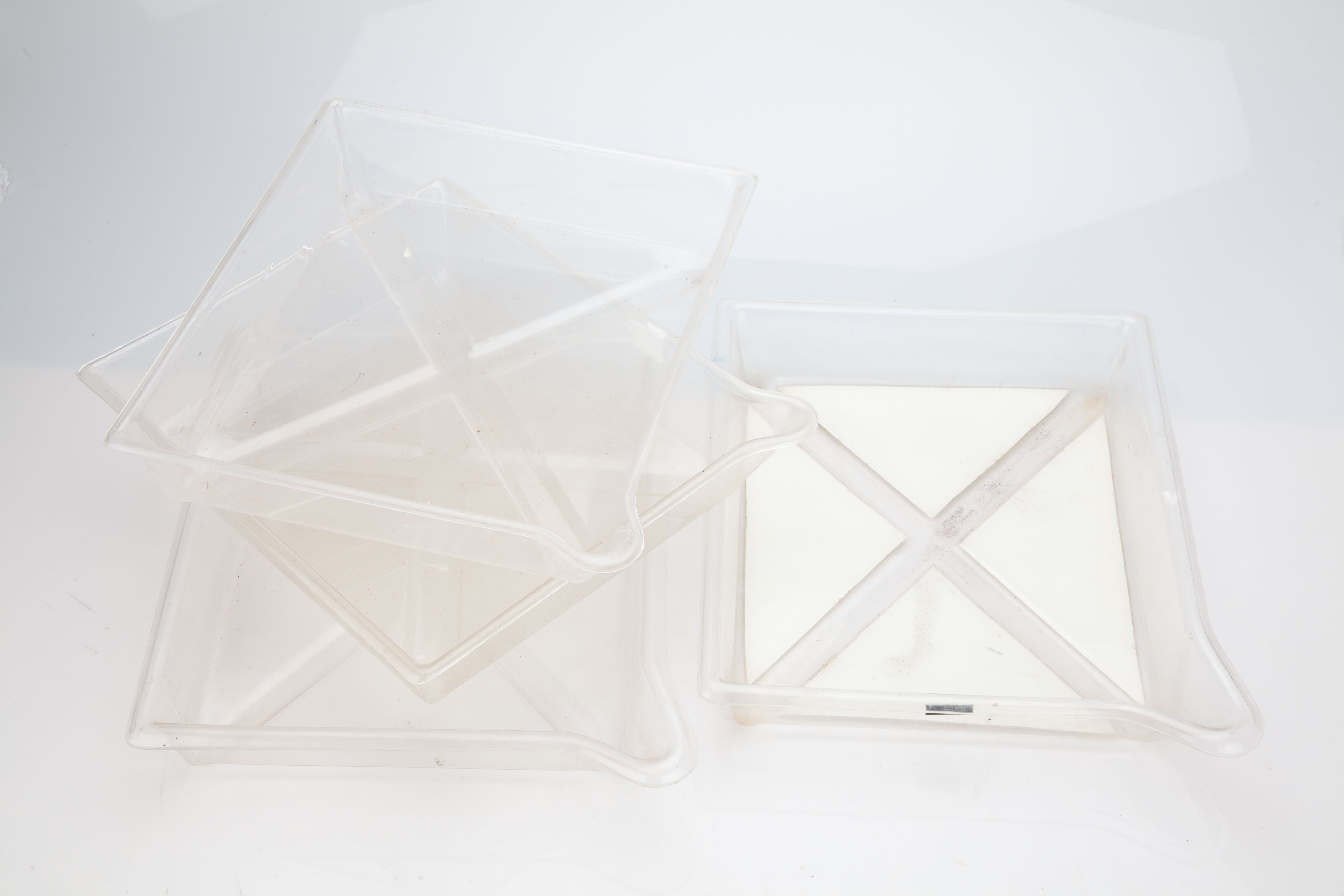 4 Clear Developing Trays - 10" x 12",