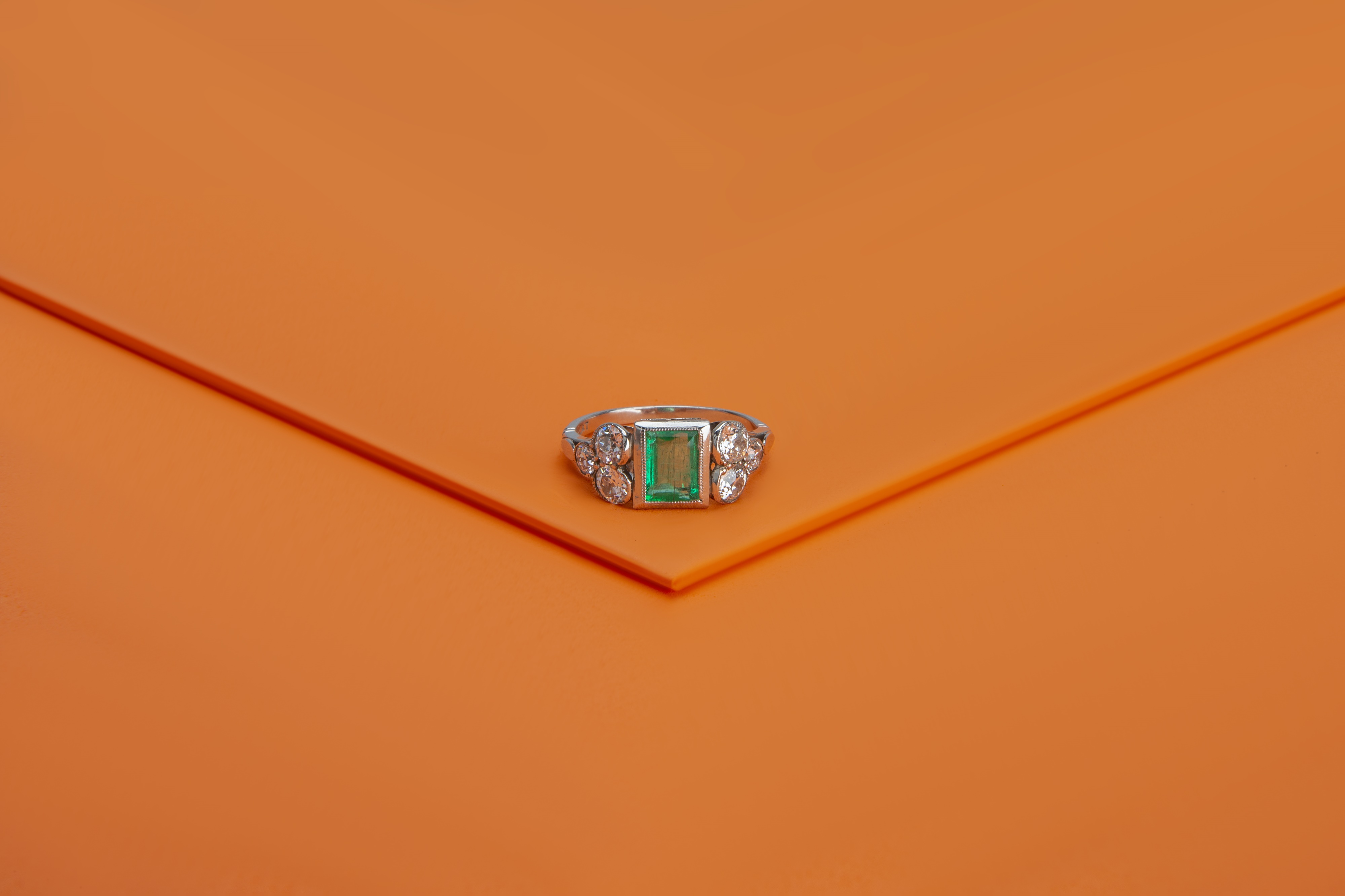 An Art Deco emerald and diamond ring. - Image 5 of 7