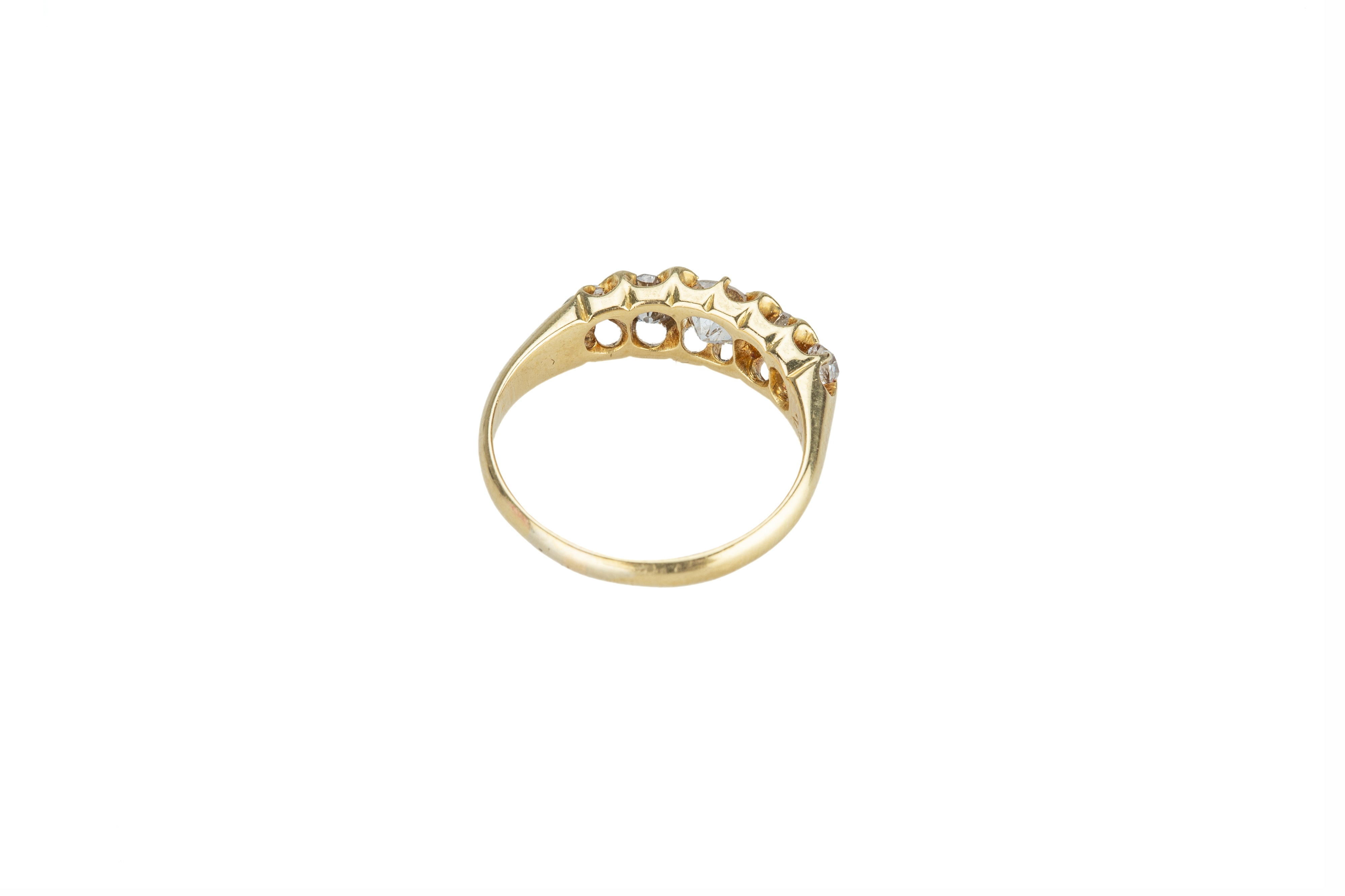 A Victorian 18 carat gold and diamond five stone ring. - Image 3 of 6