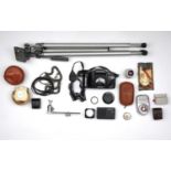 A Mixed Selection of Photographic Accessories,