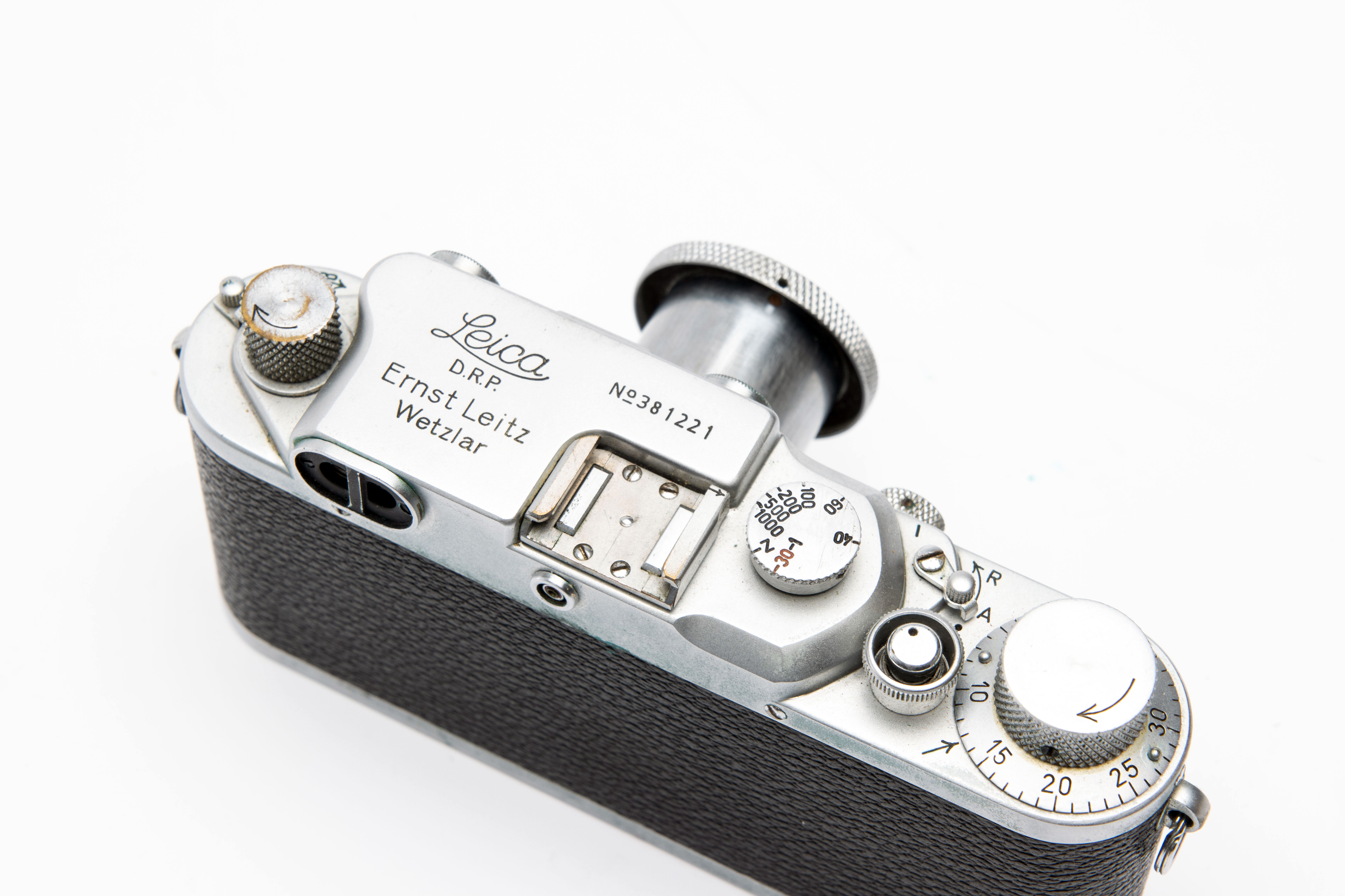 A Leica IIIc Rangefinder Camera, - Image 2 of 2