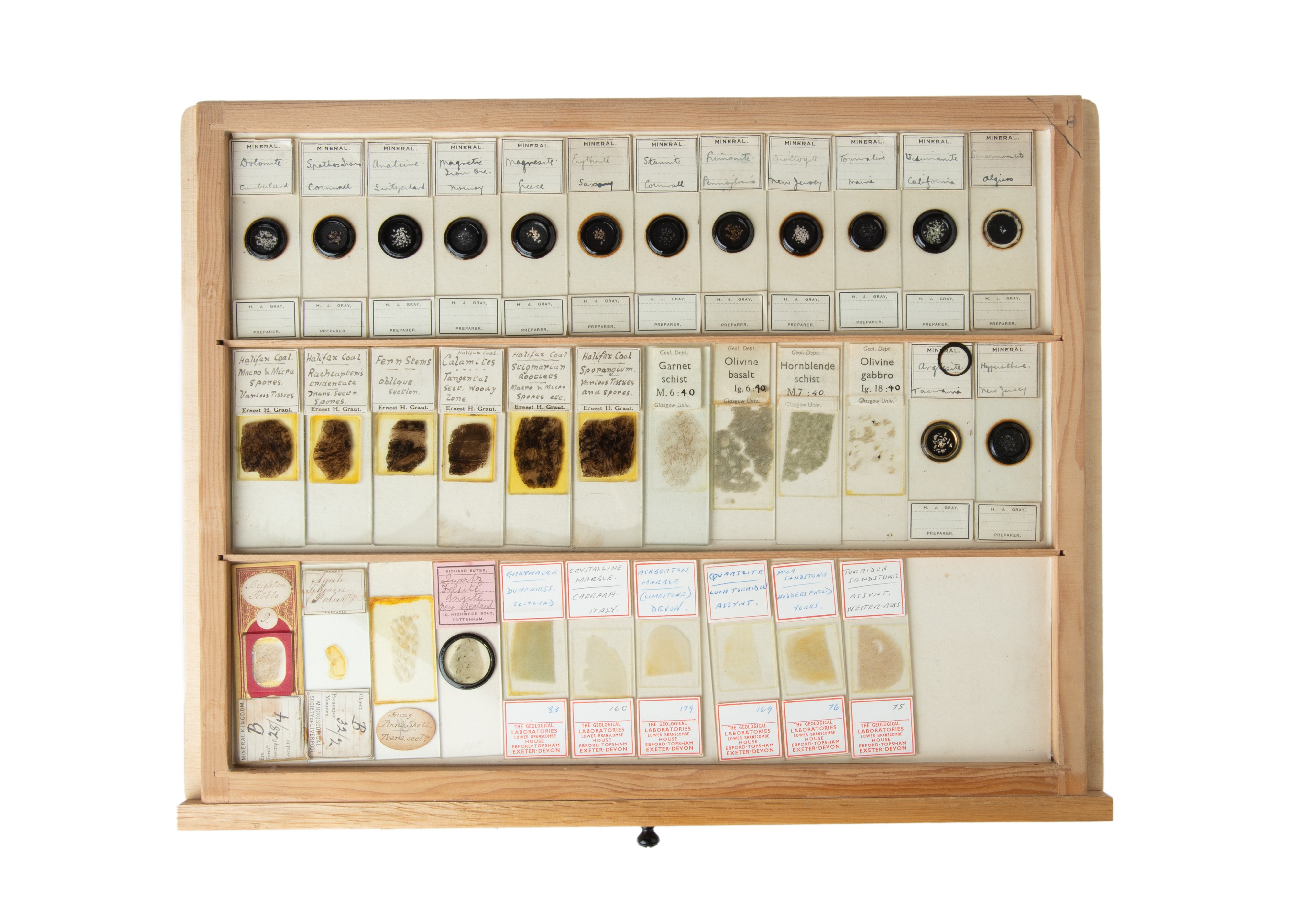 A Very Fine & Large Collection of Geological Microscope Slides, - Image 23 of 29