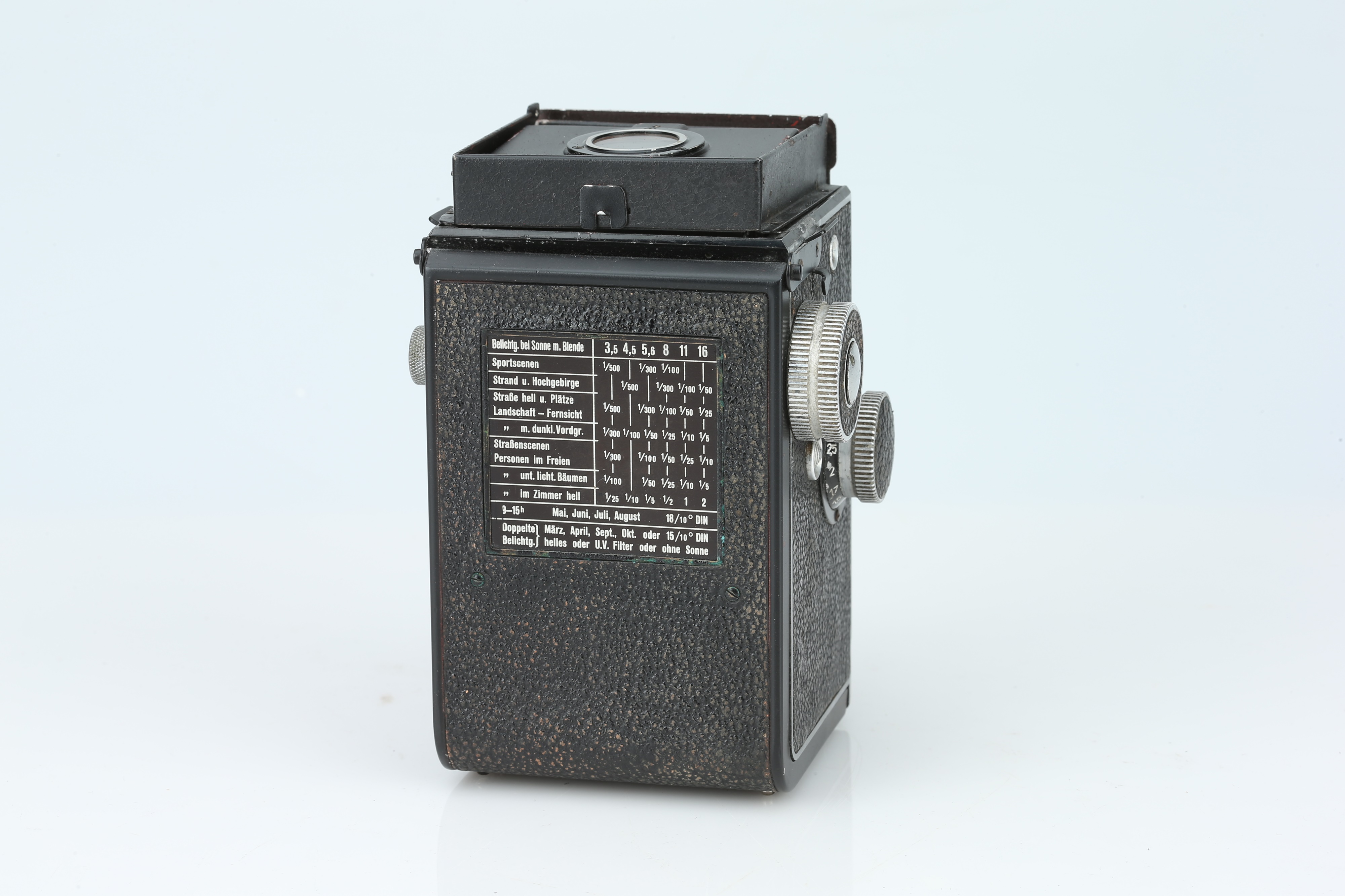 A Rolleicord II Model I Medium Format TLR Camera, - Image 4 of 4
