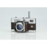 A Voigtlander Vitessa N 35mm Rangefinder Camera,