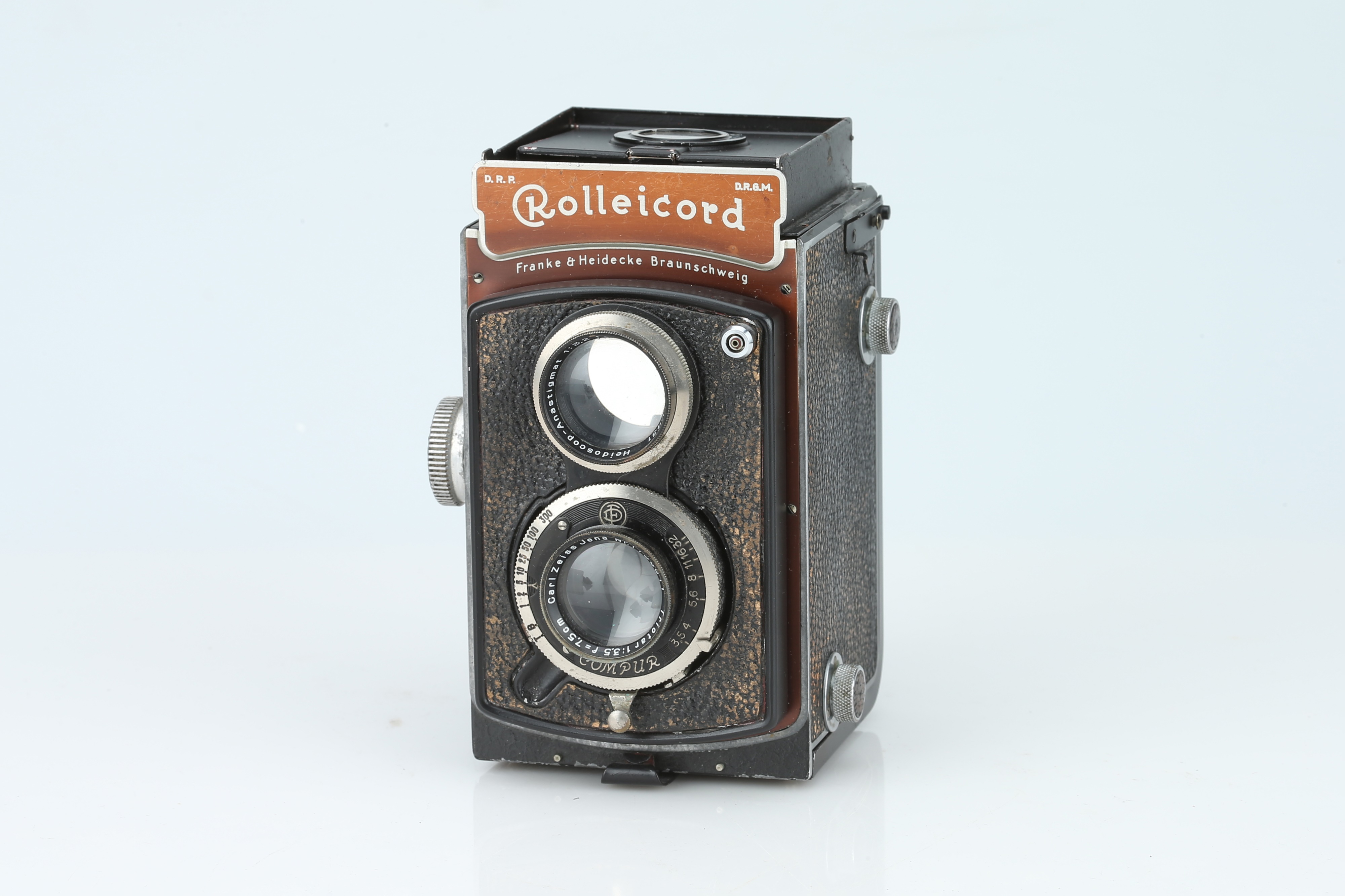 A Rolleicord II Model I Medium Format TLR Camera, - Image 2 of 4