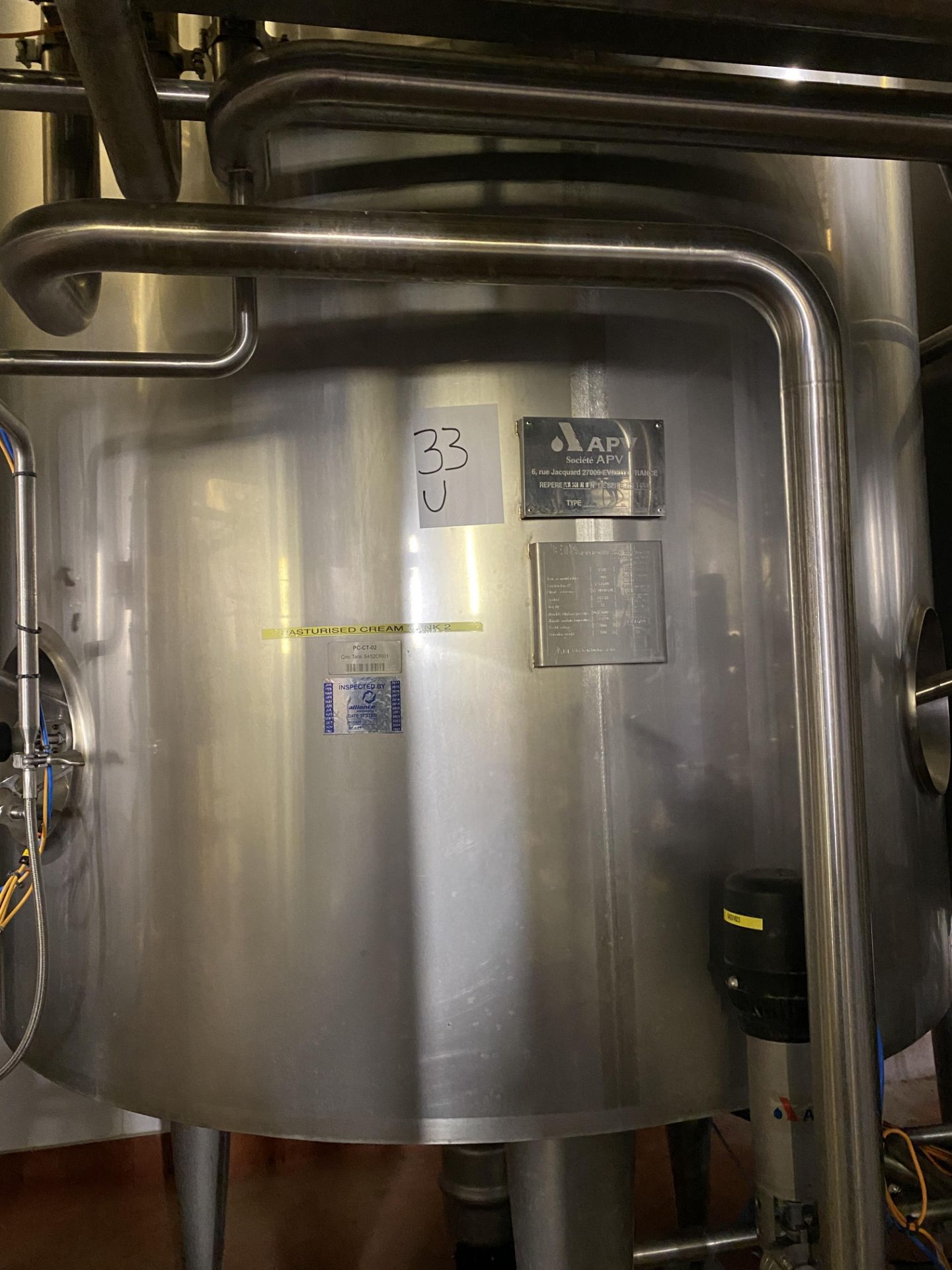 1 X APV INSULATED TANK. 4000 LITRE CAPACITY. - Image 3 of 7