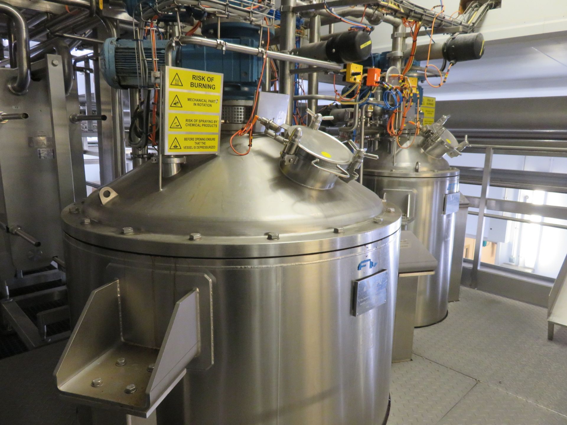 COMBINATION LOT - COMPLETE APV SYSTEM CAPABLE OF PRODUCING ALL TYPES OF DESSERTS, FILLINGS ETC. - Image 48 of 73