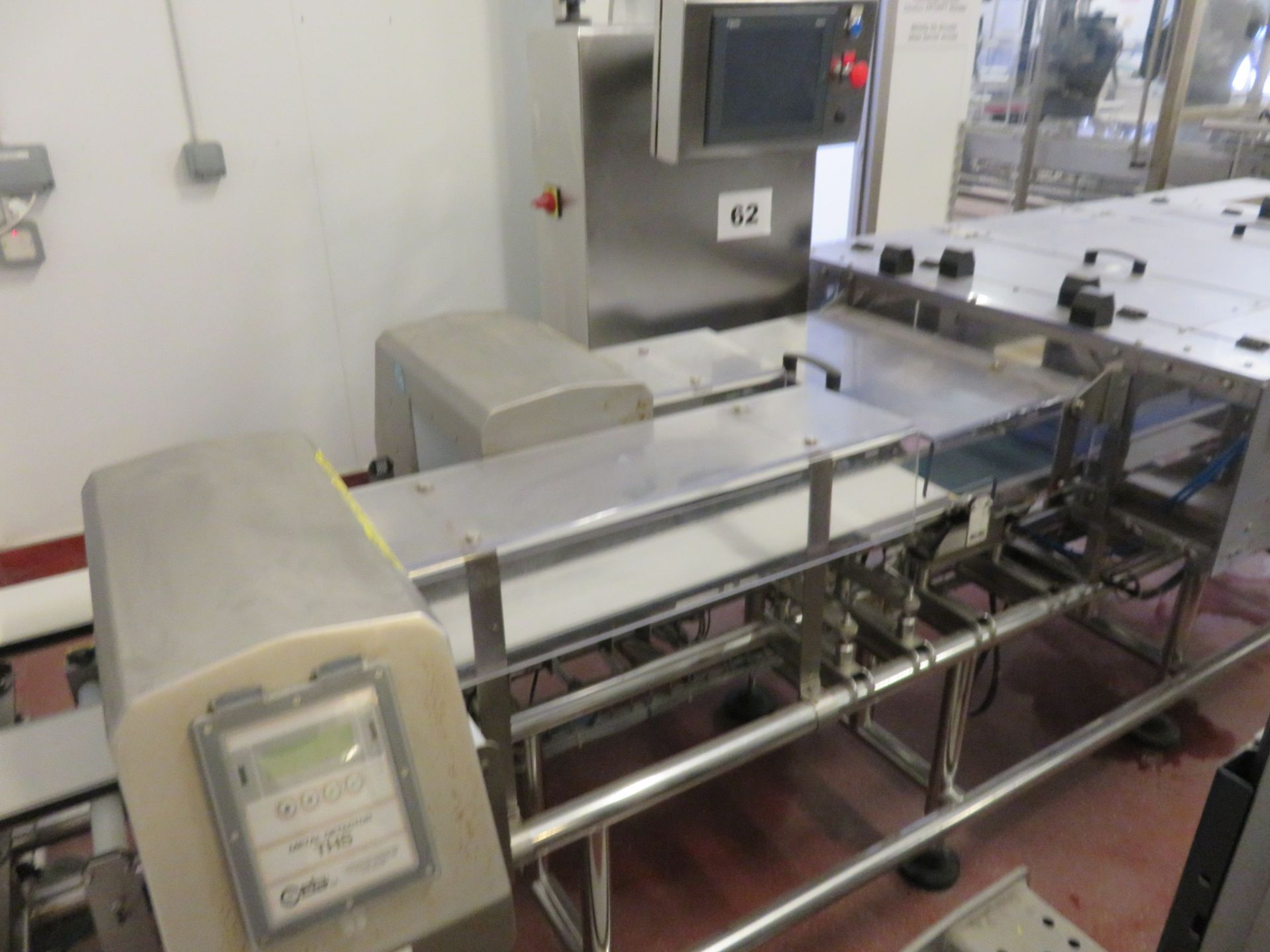 TWIN LANE COMBI SYSTEM COMPRISING CEIA METAL DETECTORS/IXAPACK CHECKWEIGHER.