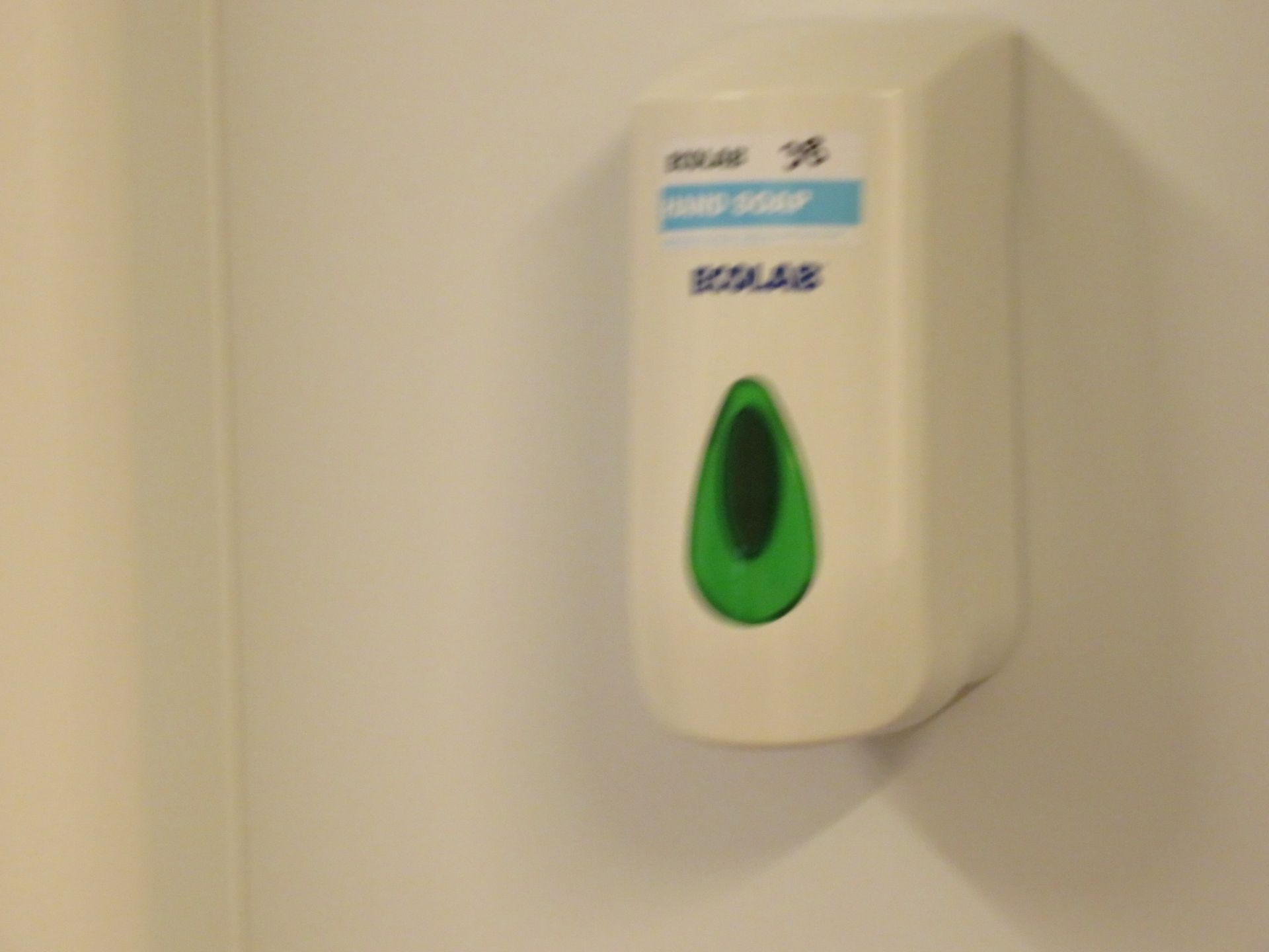 PAL WALL MOUNTED DISPENSERS. - Image 5 of 5