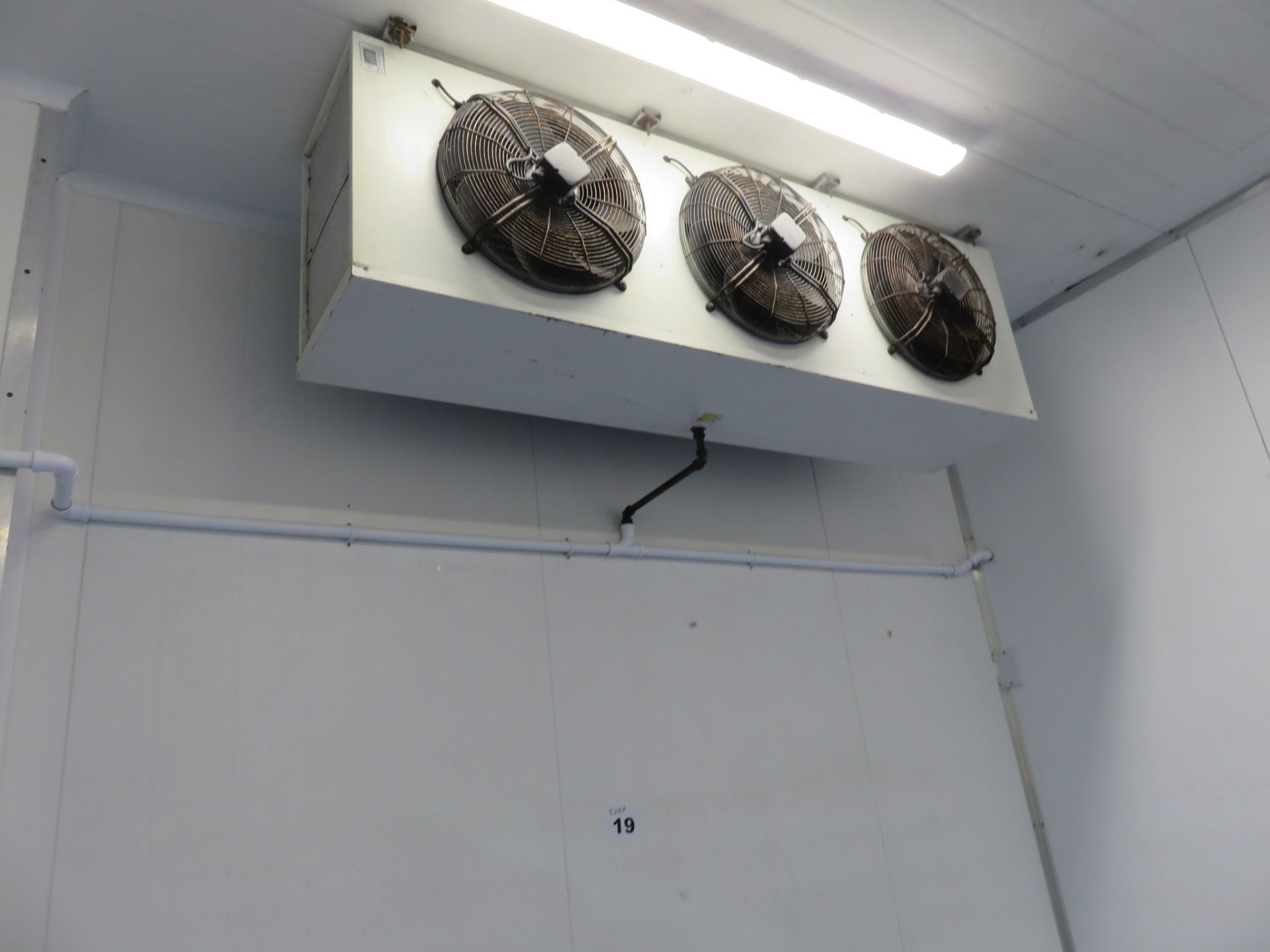 3-FAN EVAPORATOR & COMPRESSOR FOR FRIDGE/CHILLER.