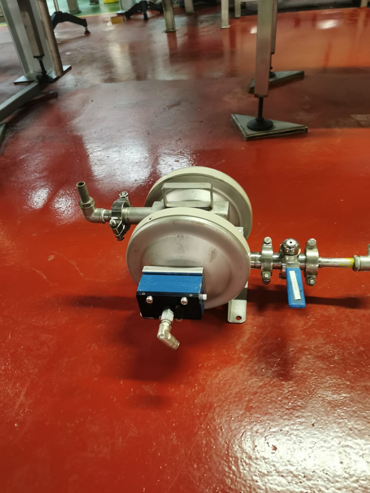 DIAPHRAGM PUMP. - Image 2 of 2