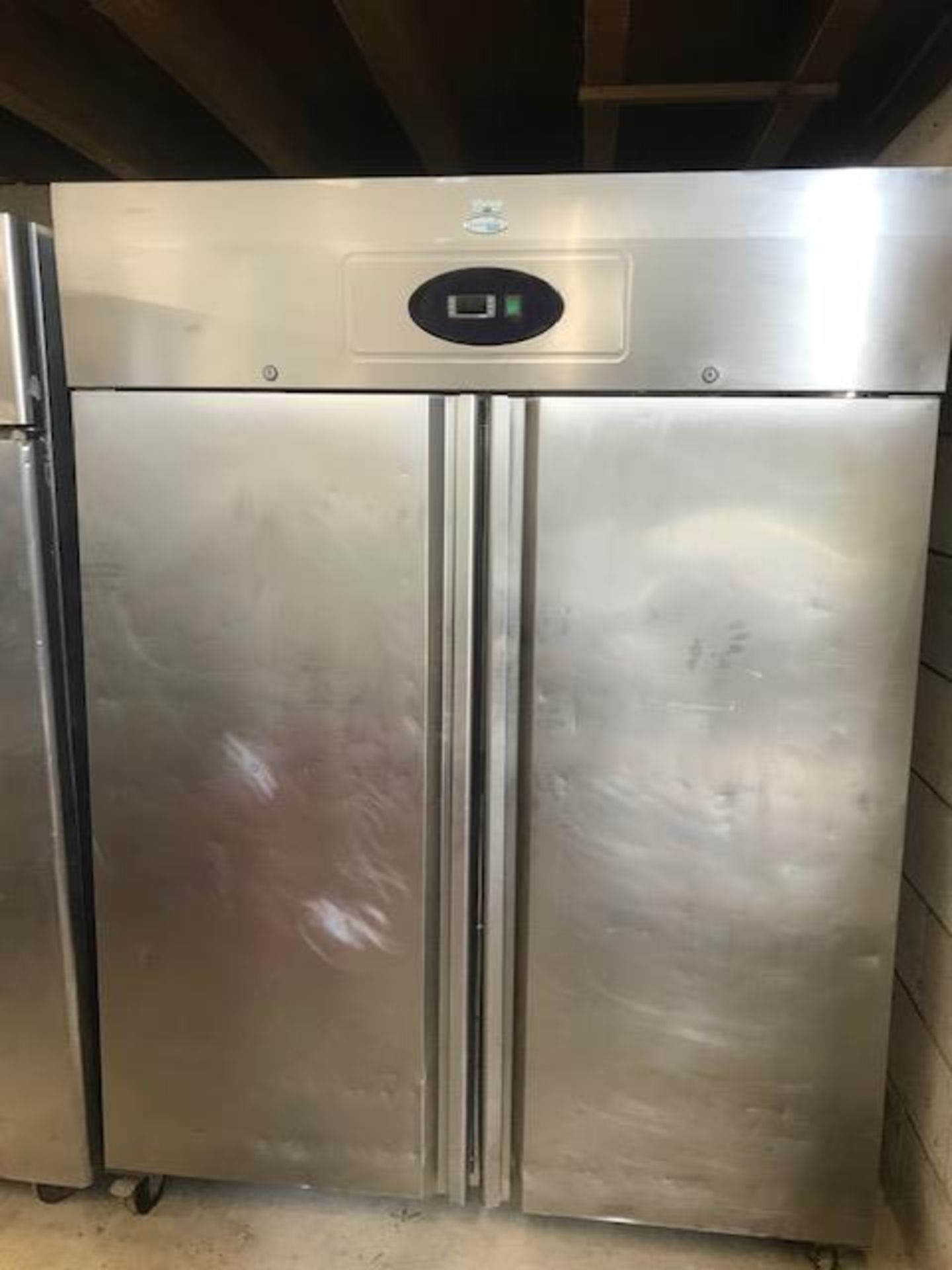 INTERLEVEN TWIN DOOR FRIDGE.