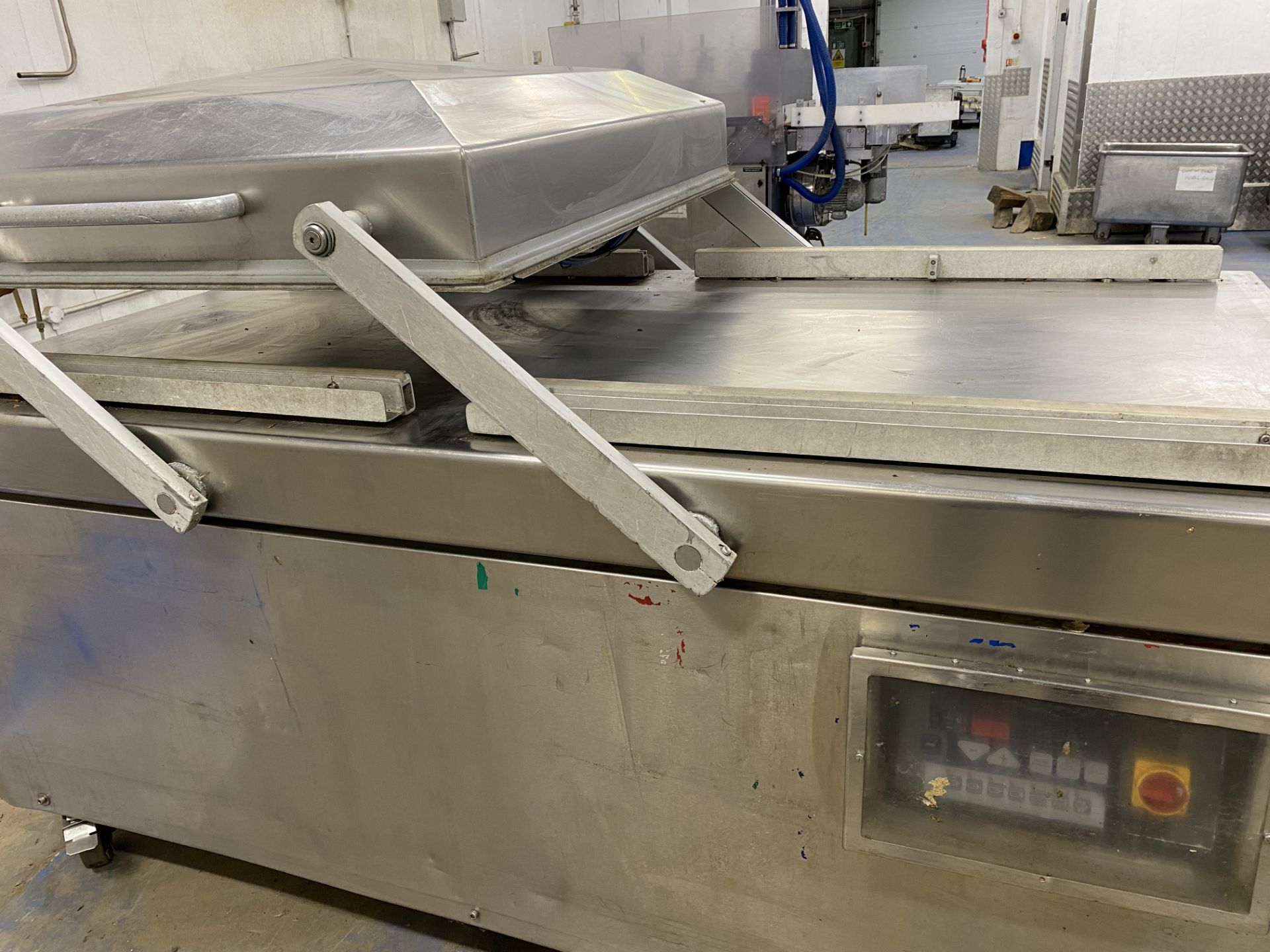 LARGE DOUBLE CHAMBER VAC PACKER.