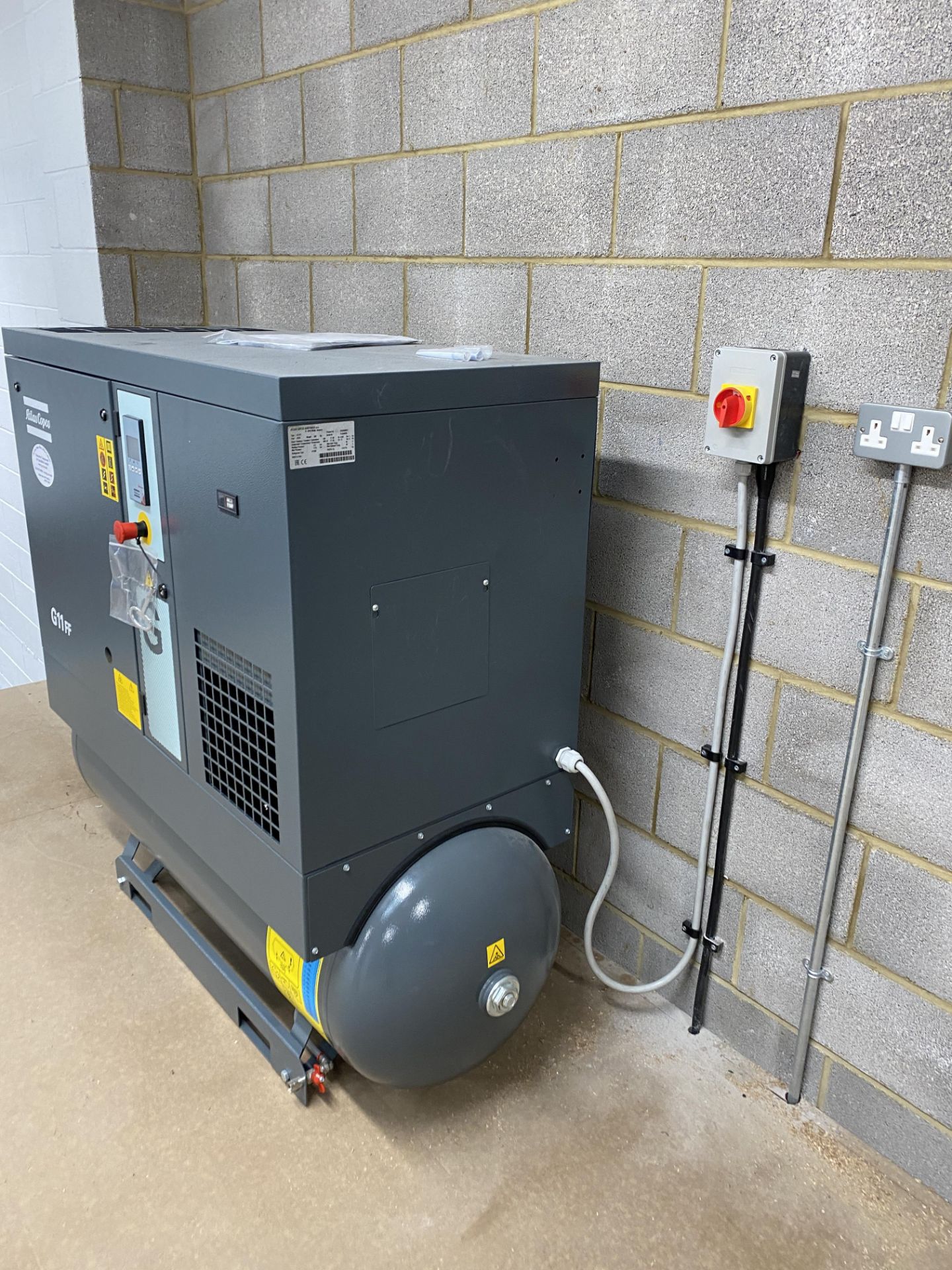 ATLAS COPCO G11FF COMPRESSOR. *** BRAND NEW *** - Image 2 of 3