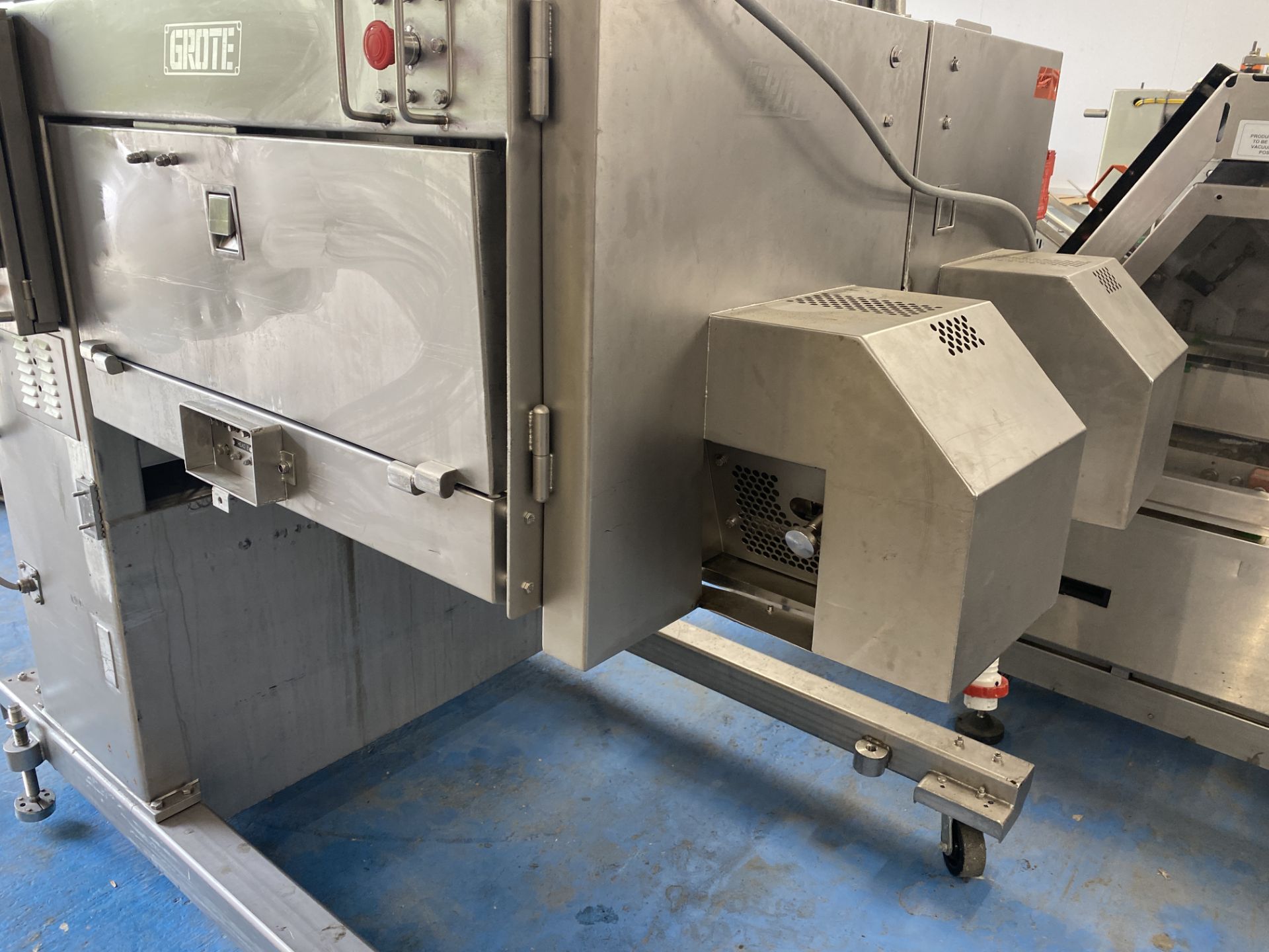 GROTE 25/30-E SLICER. - Image 4 of 16