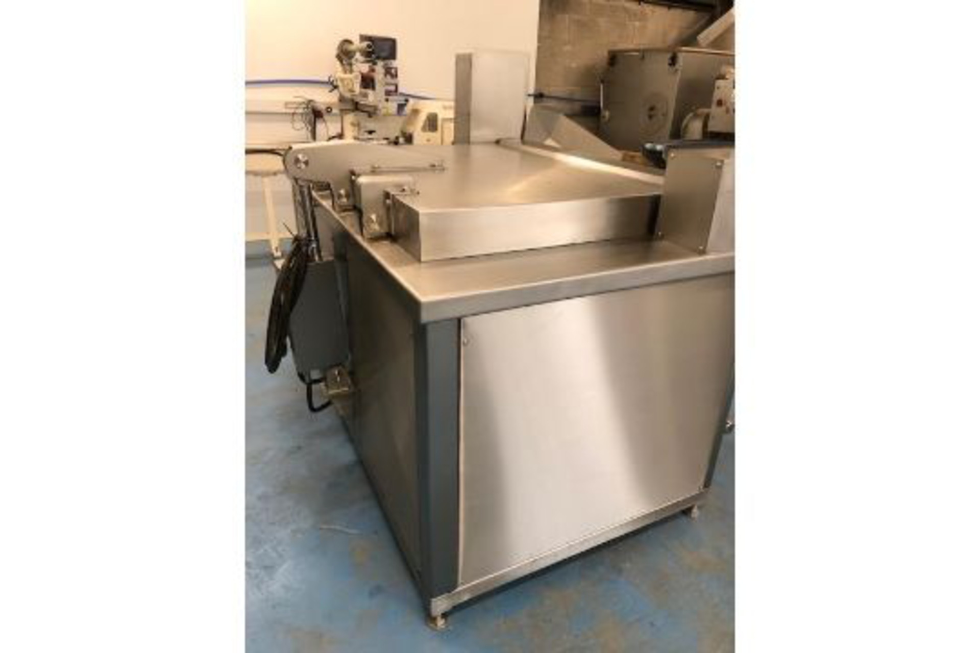 300 LITRE COOKING BRATT PAN. - Image 3 of 8