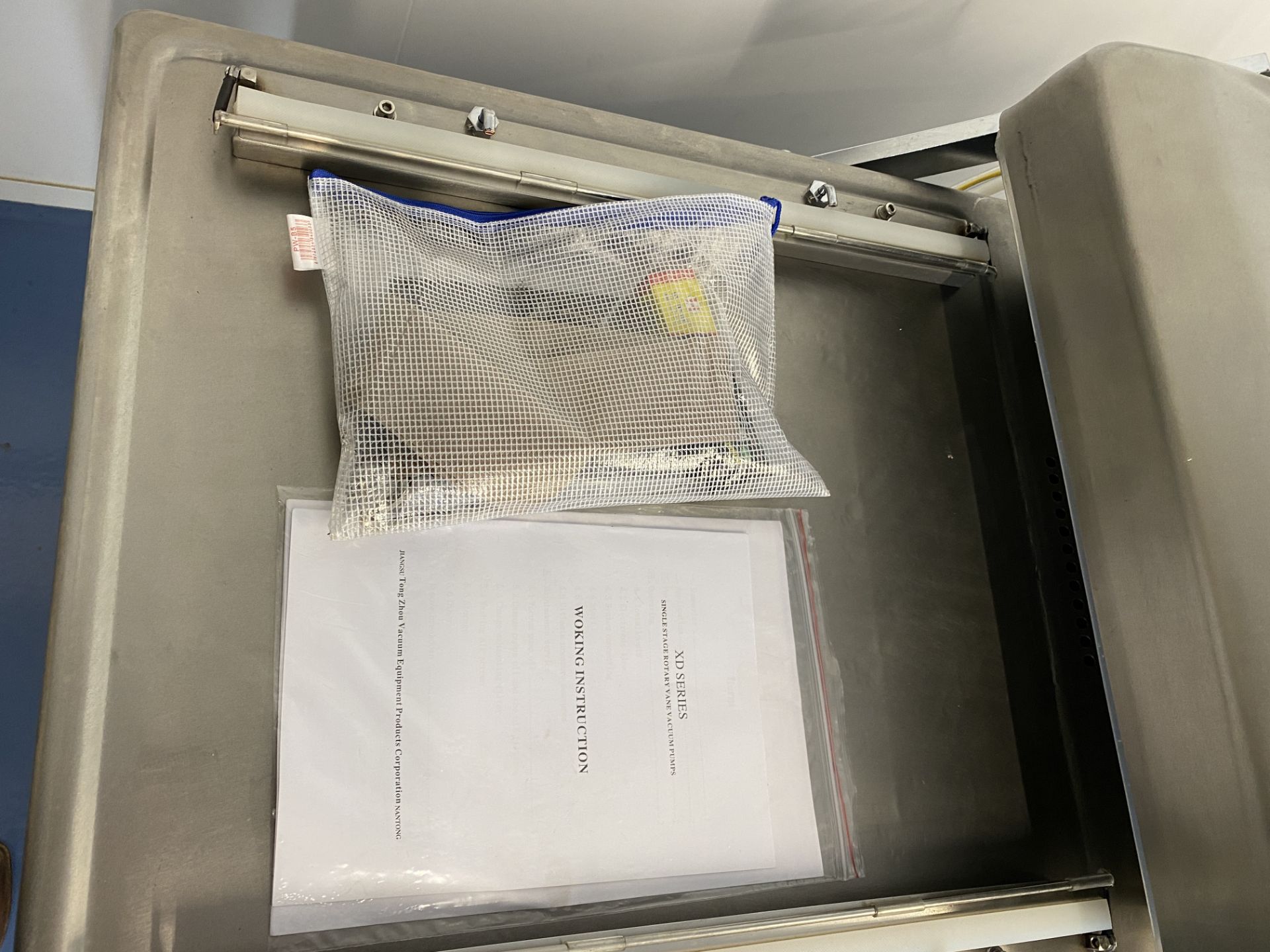 BRAND NEW DOUBLE CHAMBER VACUUM PACKER. - Image 2 of 8