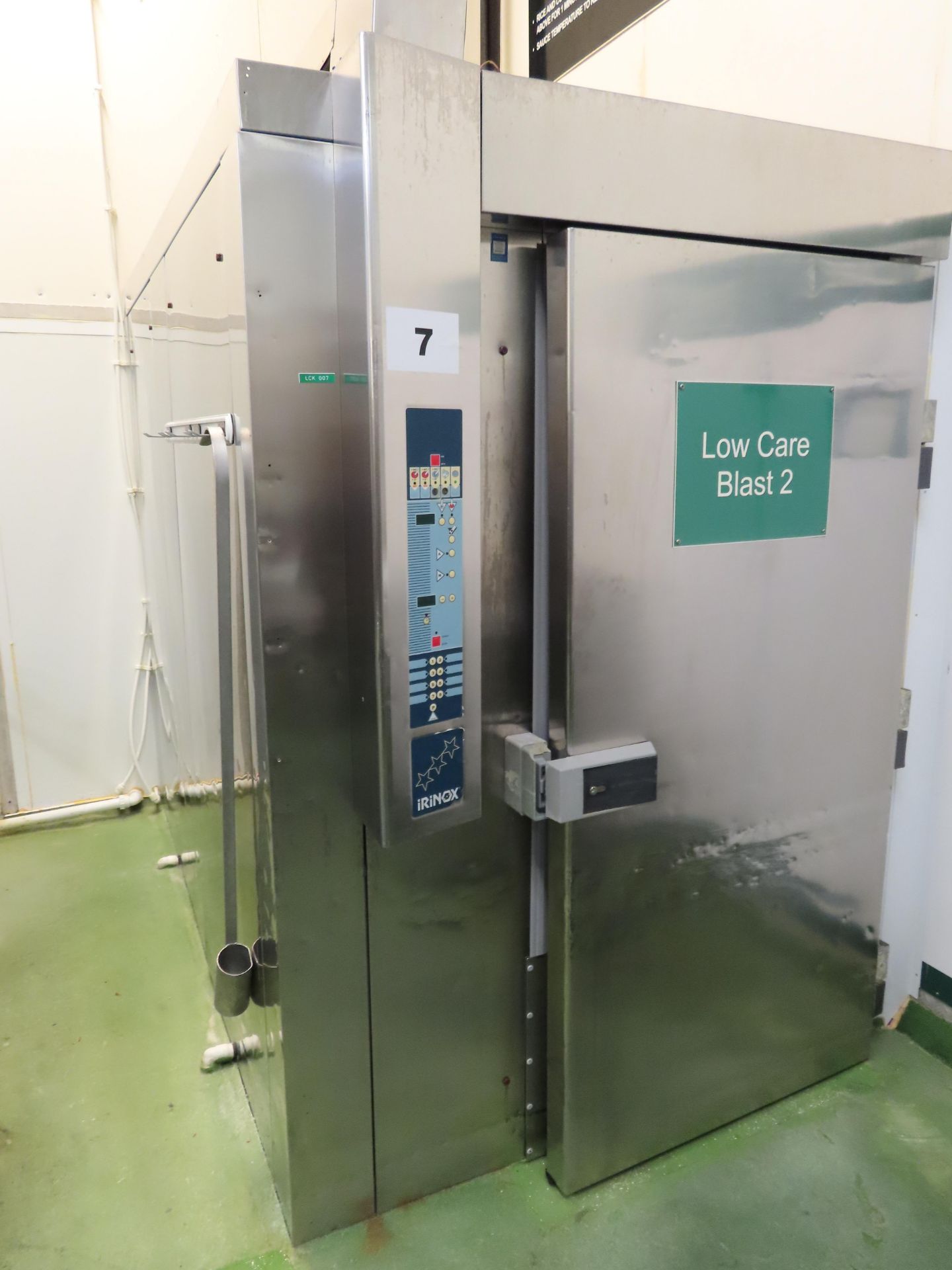 IRINOX BLAST FREEZER.