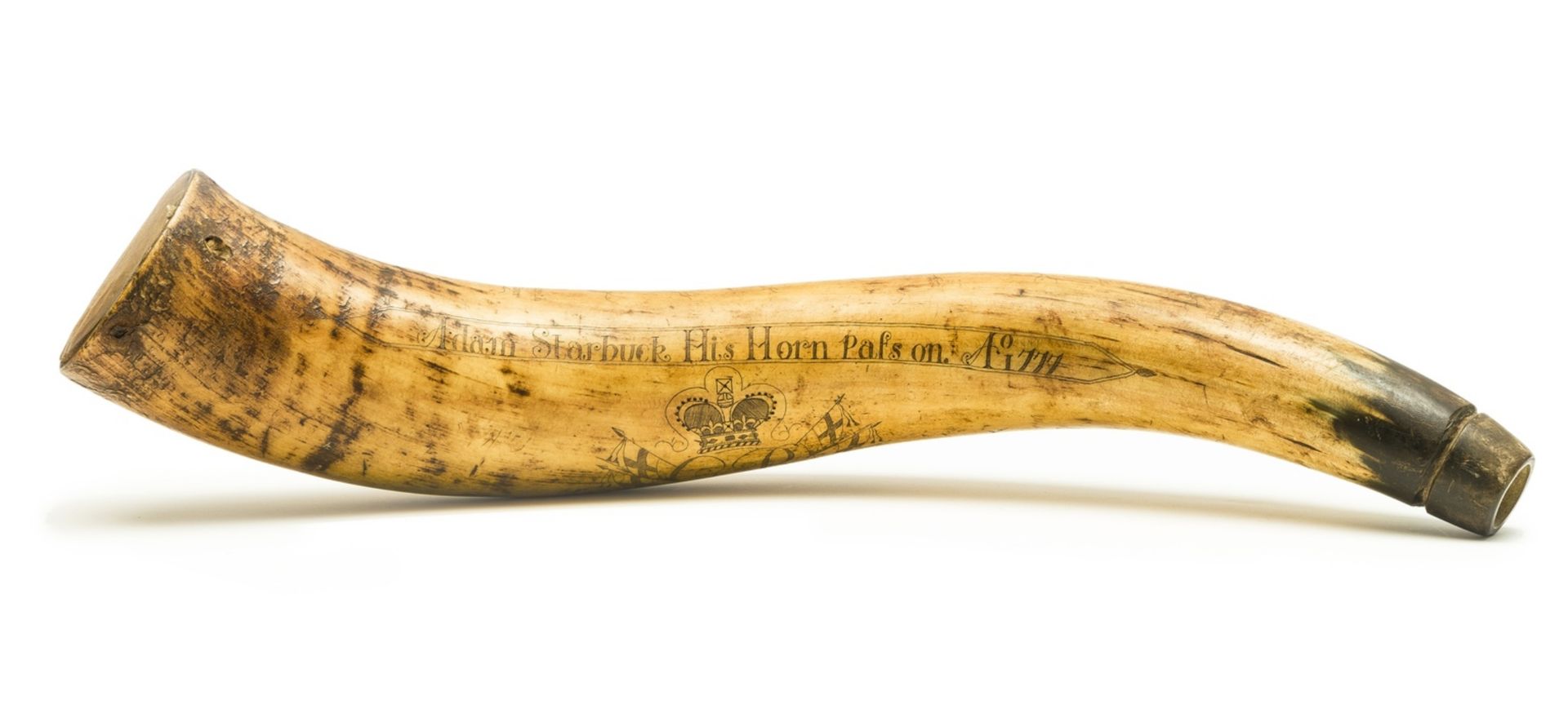 American Revolution.- Loyalist's cow powder horn, engraved with the cypher "GR" for George III …