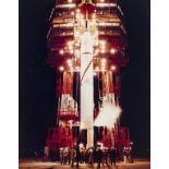 Explorer 1.- The first Earth satellite tops the Jupiter-C rocket before its launch, 31 January …