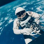 Gemini 4.- McDivitt (James) Ed White walking in space over El Paso, Texas, June 1965, vintage …