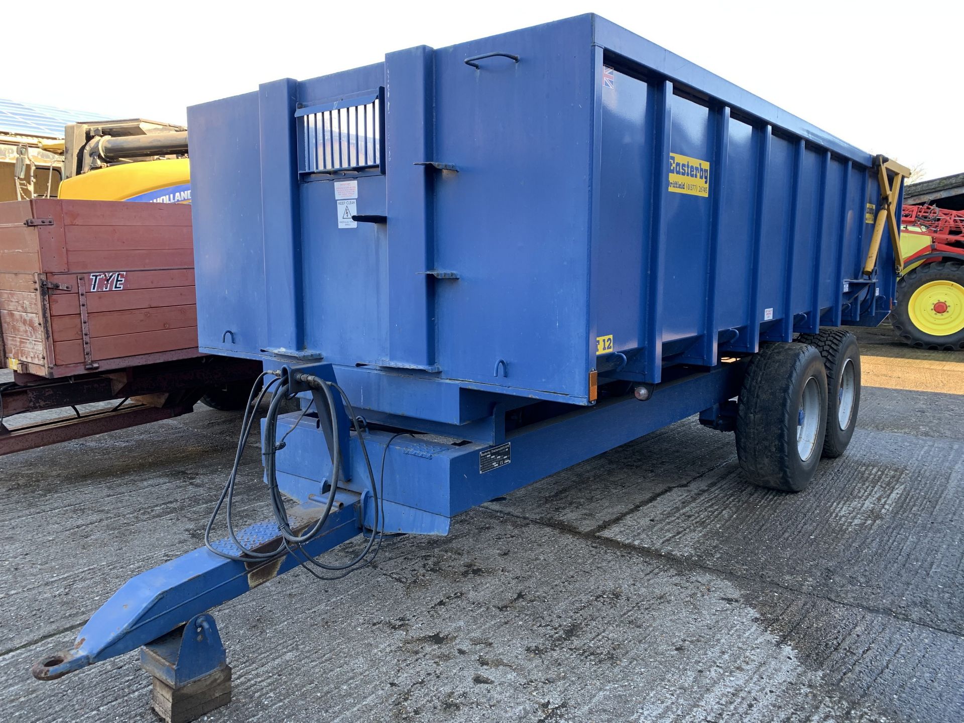 2004 Easterby twin axle 12 ton trailer, hydraulic hetch and sprung drawbar