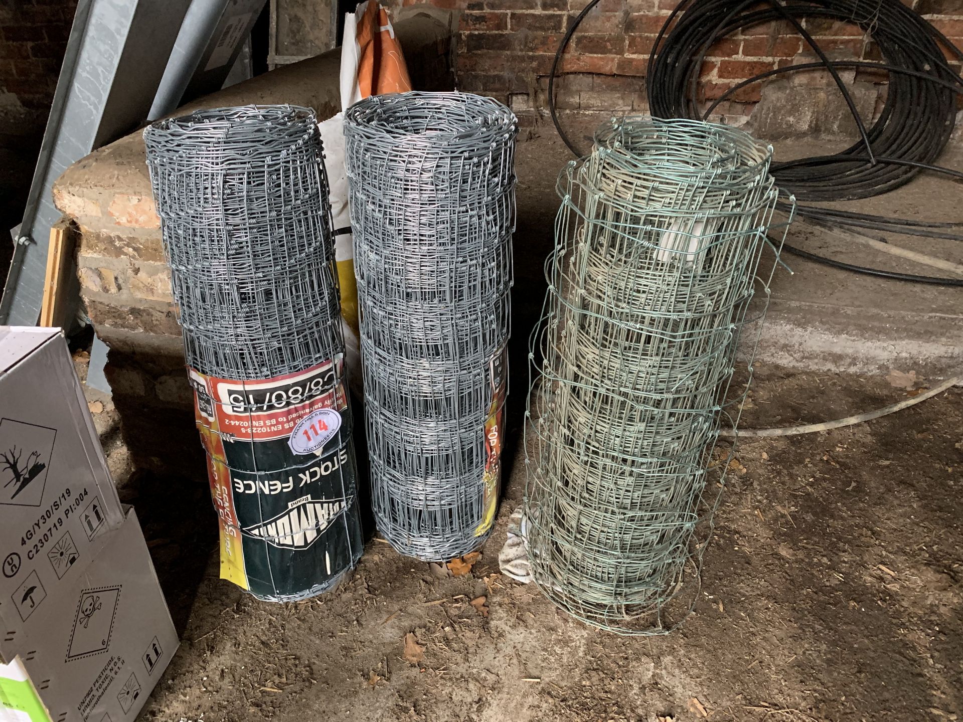 2 new & 1 part pig nets