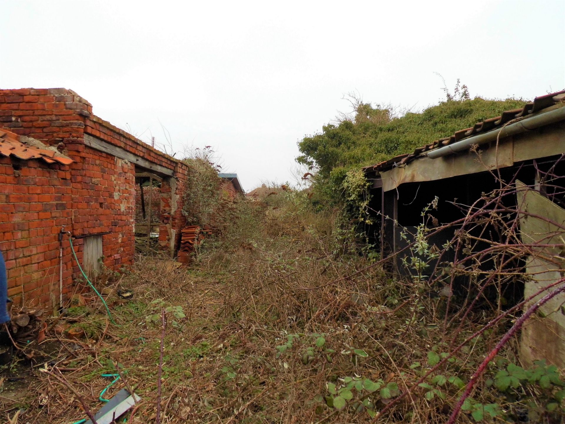 350sqm Building Land, Main Street, Paull, Hull, HU12 8AW. With outline planning permission. - Image 3 of 5