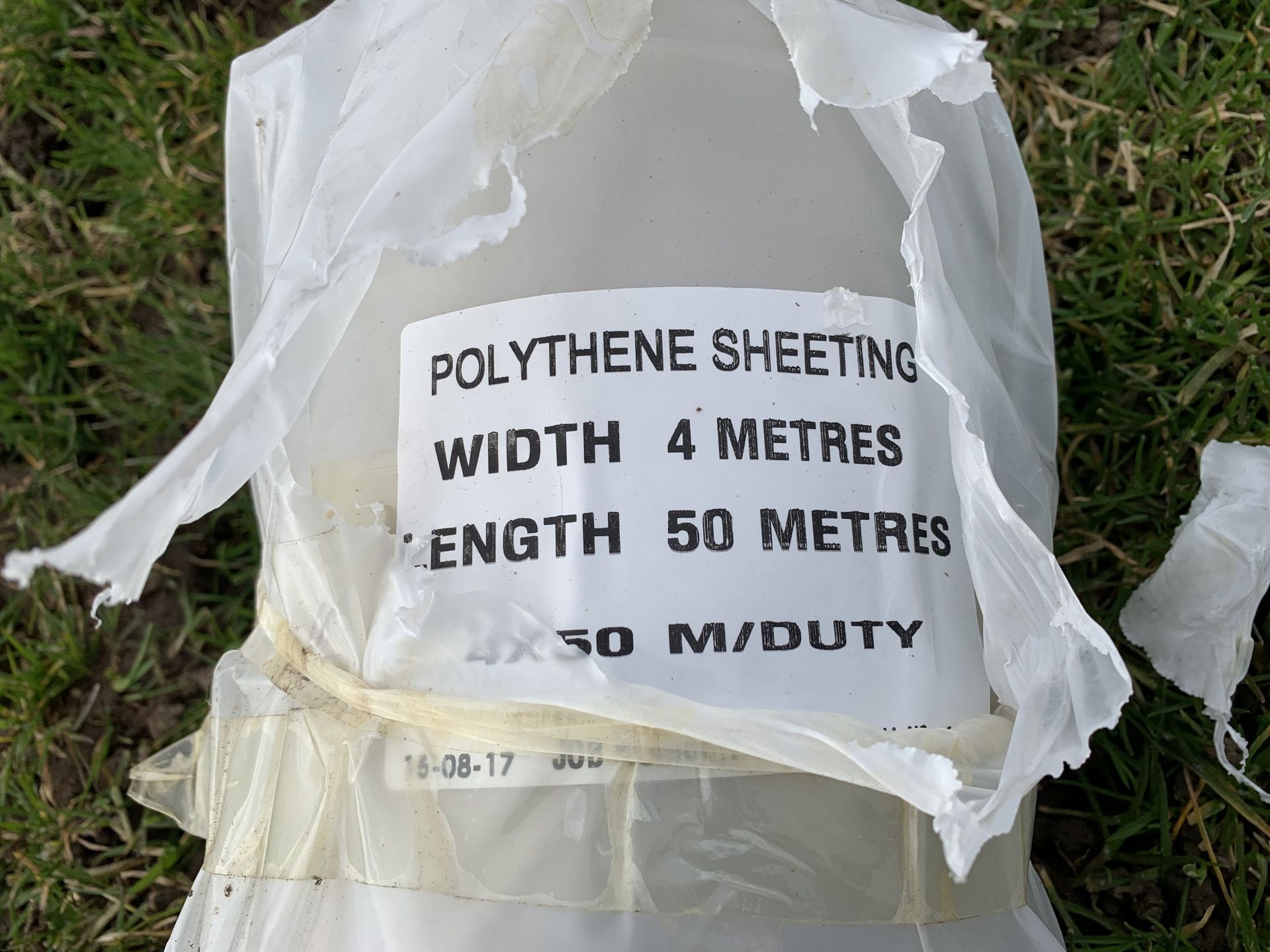 Heavy duty new polythene sheet 4m x 50m - Image 2 of 2