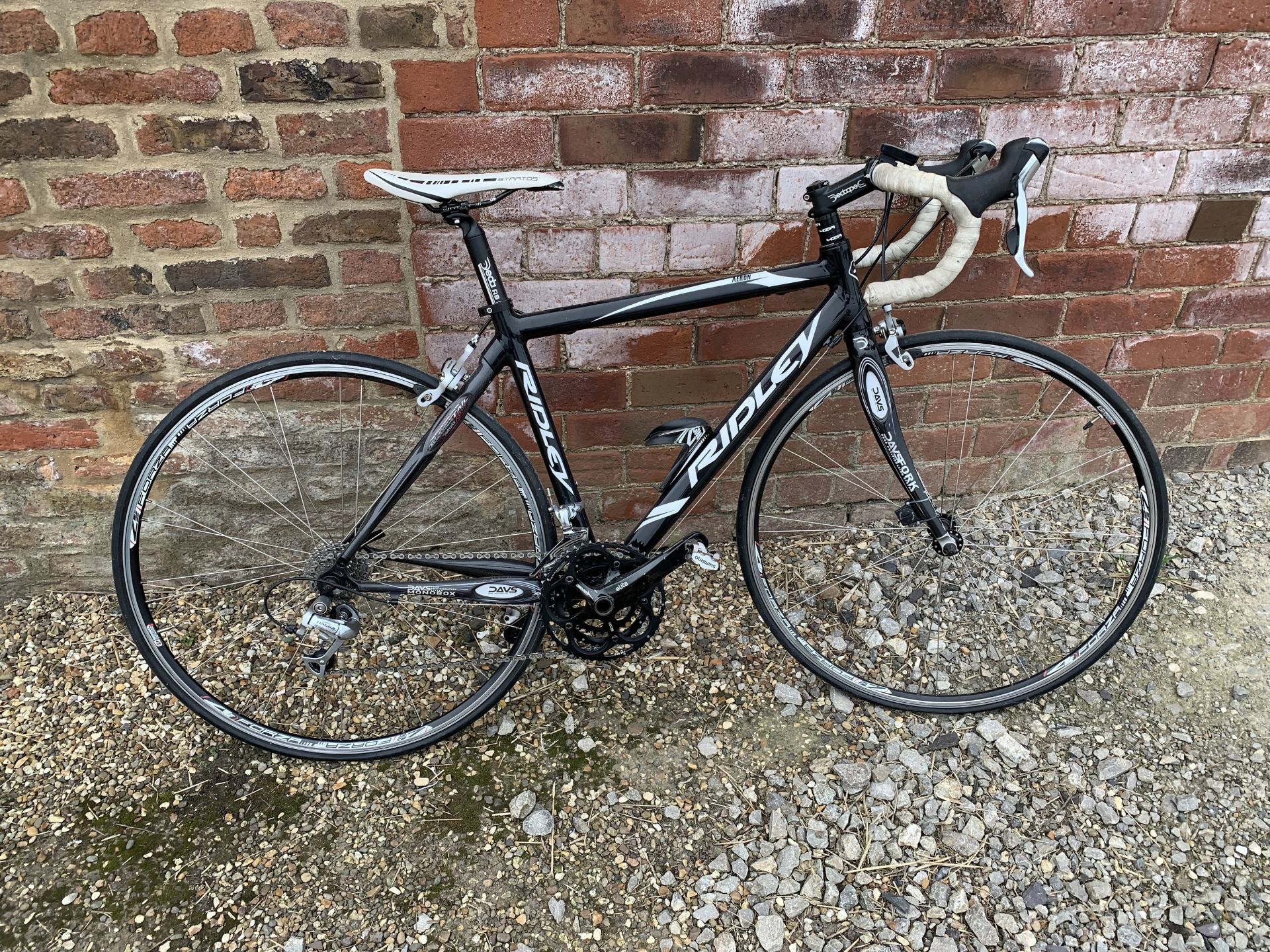 Ridley aluminium & carbon framed 27 speed racing bike NO VAT