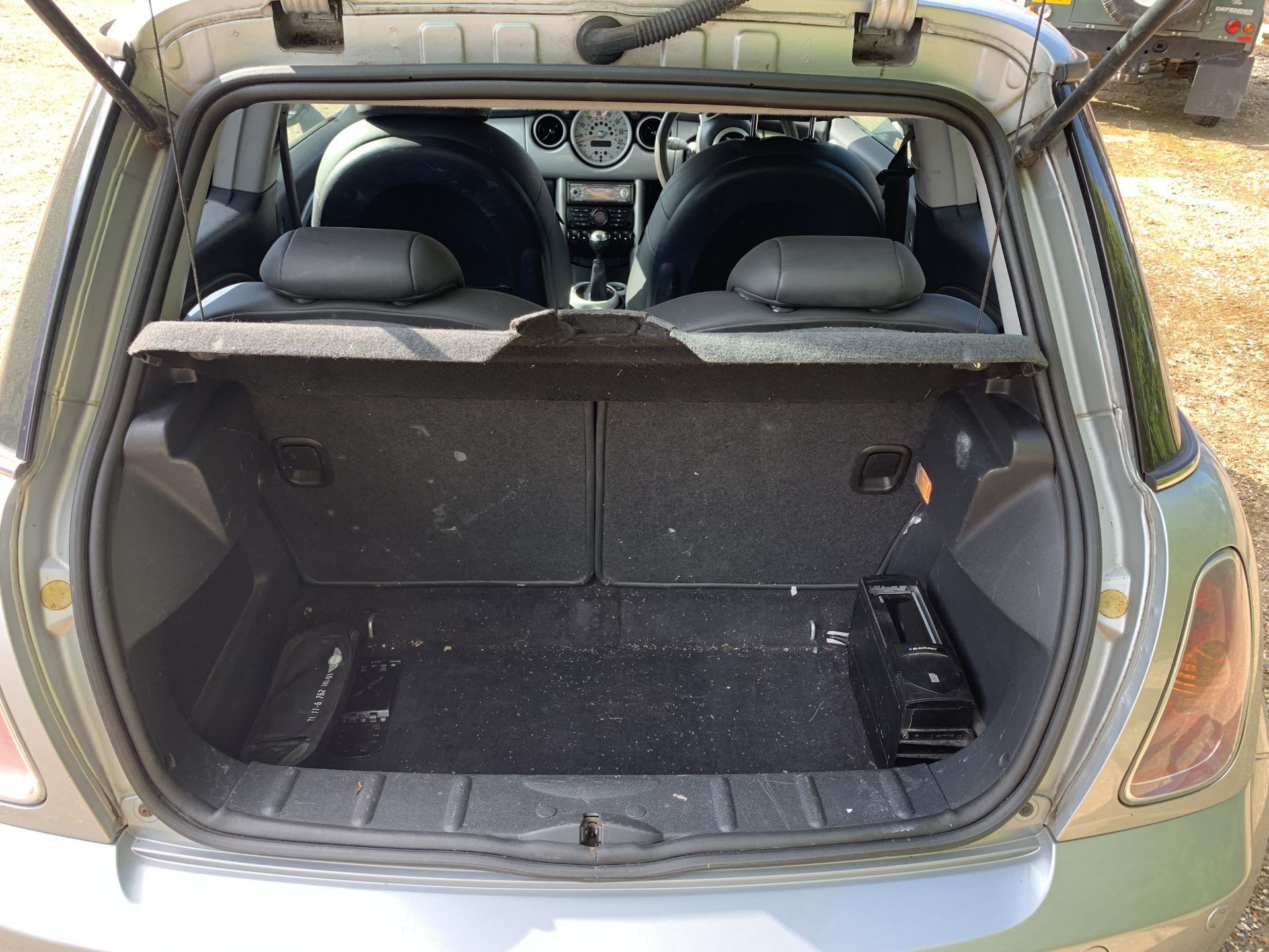 Mini Cooper S car, YX52 AHJ, 74,000 miles, 1.6l petrol, 7 months MOT, V5, 2 keys, NO VAT - Image 7 of 7