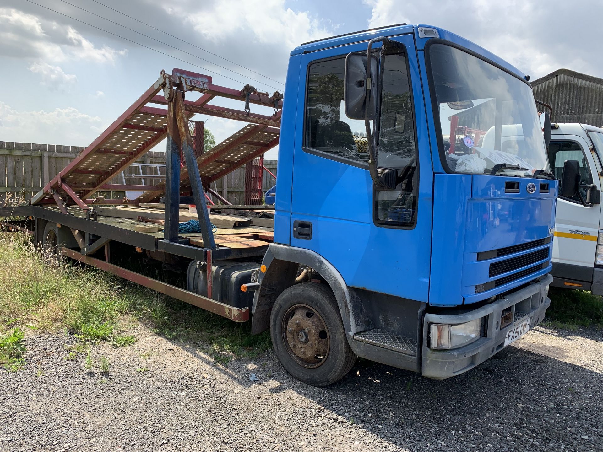 2001 Ford Iveco recovery truck, FX51 GWK, 320200km, diesel, V5, no MOT, untested, fits 3 Micras