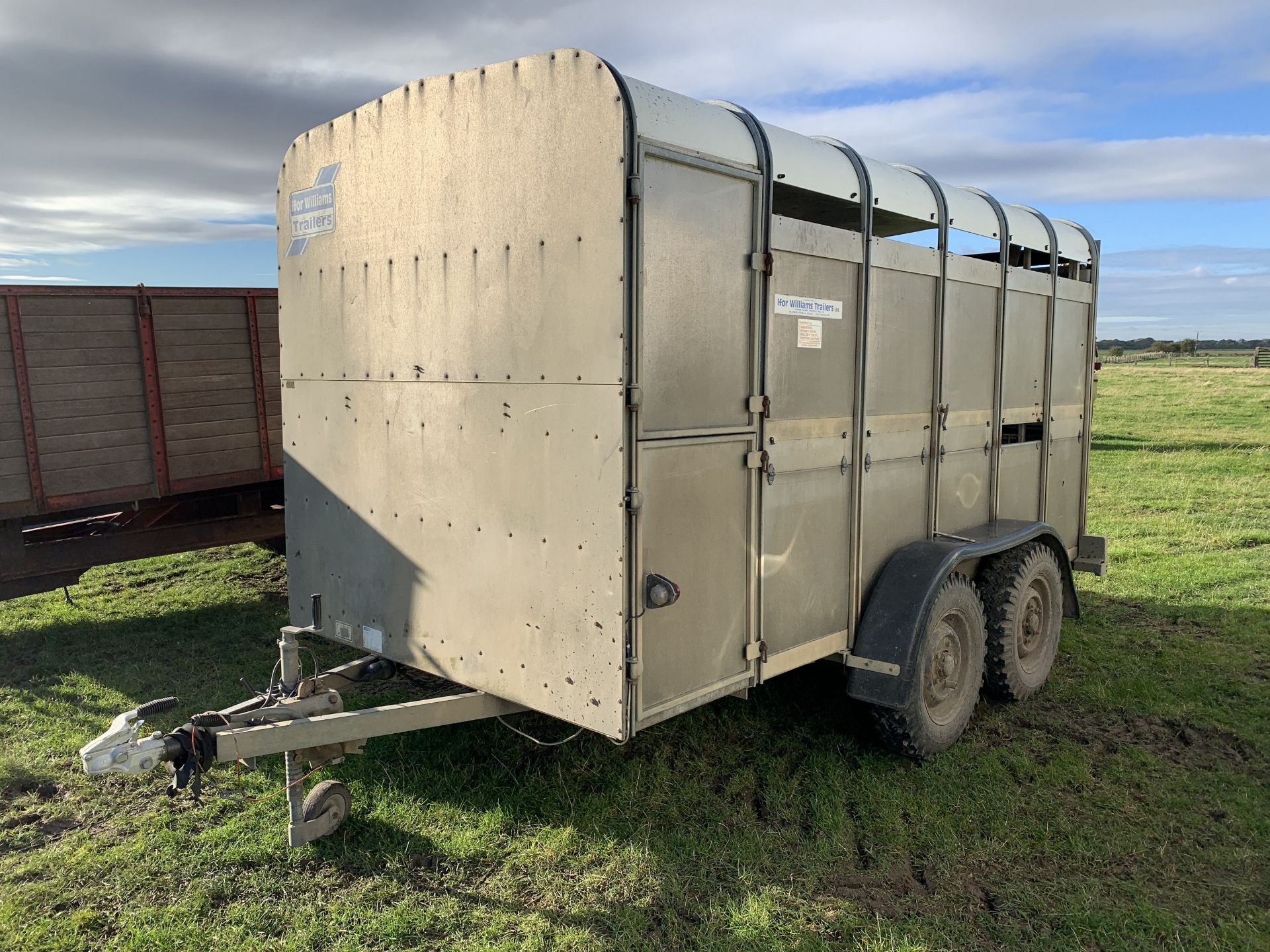 +VAT Ifor Williams 12' twin axle livestock trailer - Image 5 of 5