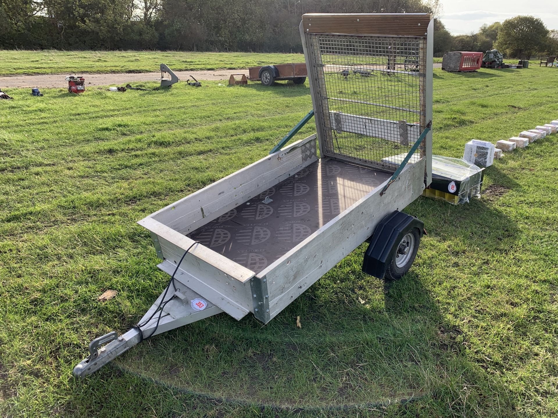 Car trailer