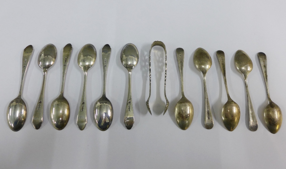 Set of six George V silver teaspoons, Sheffield 1916, five others by Viners, Sheffield 1930 and - Image 2 of 3