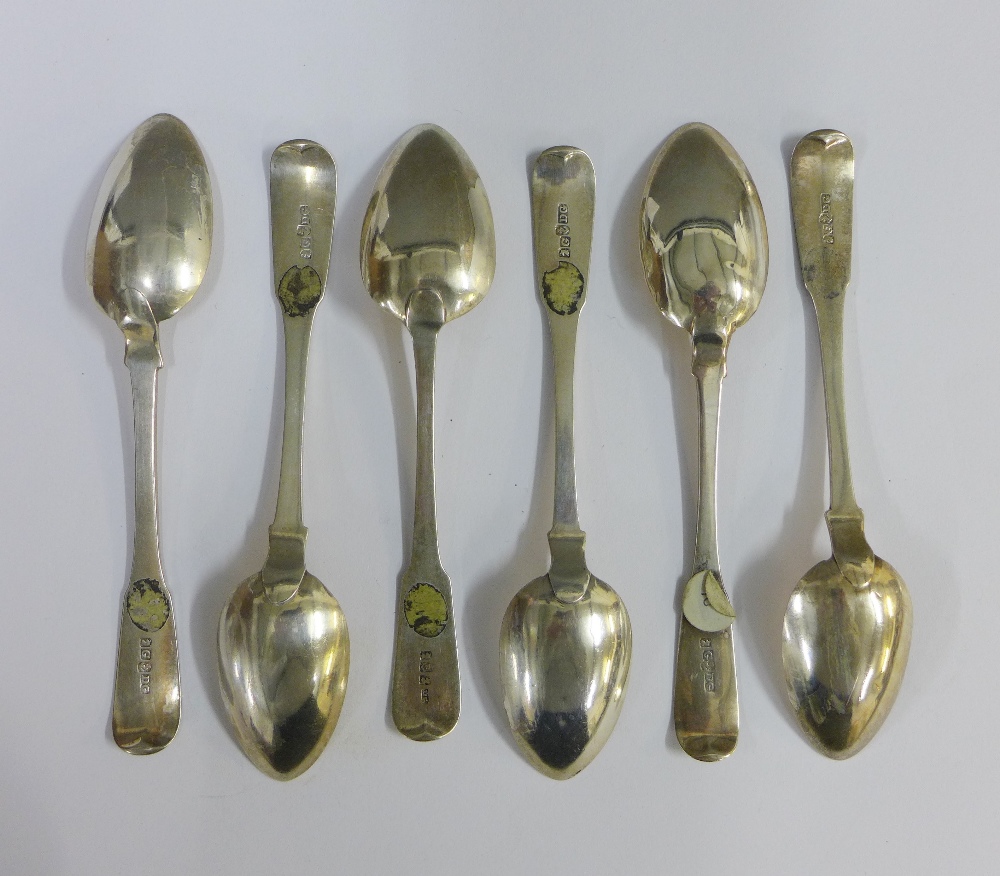 Set of six 19th century Scottish silver teaspoons, David Gray, Dumfries, c1820, fiddle pattern - Image 2 of 3